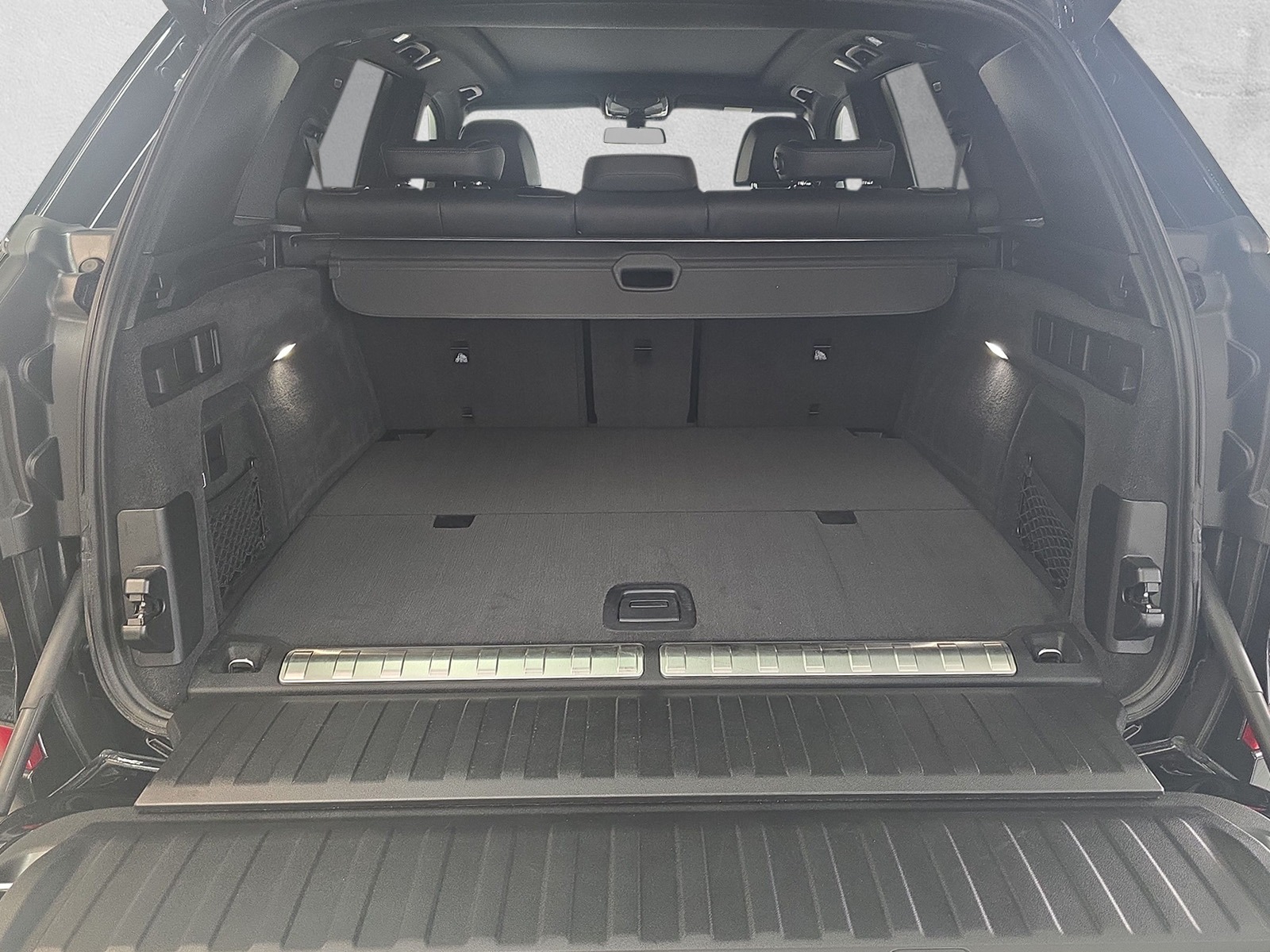 BMW X5 xDrive45e M Sport Steptronic-image-12