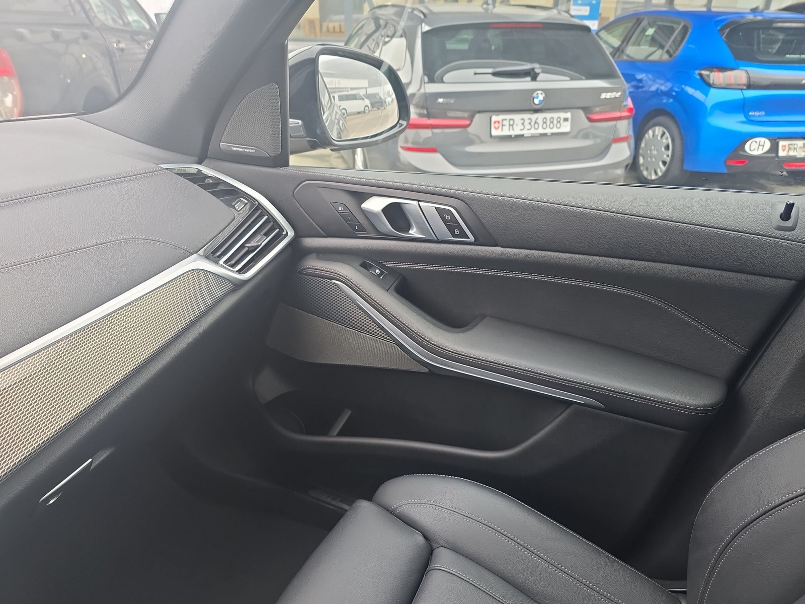 BMW X5 xDrive45e M Sport Steptronic-image-11