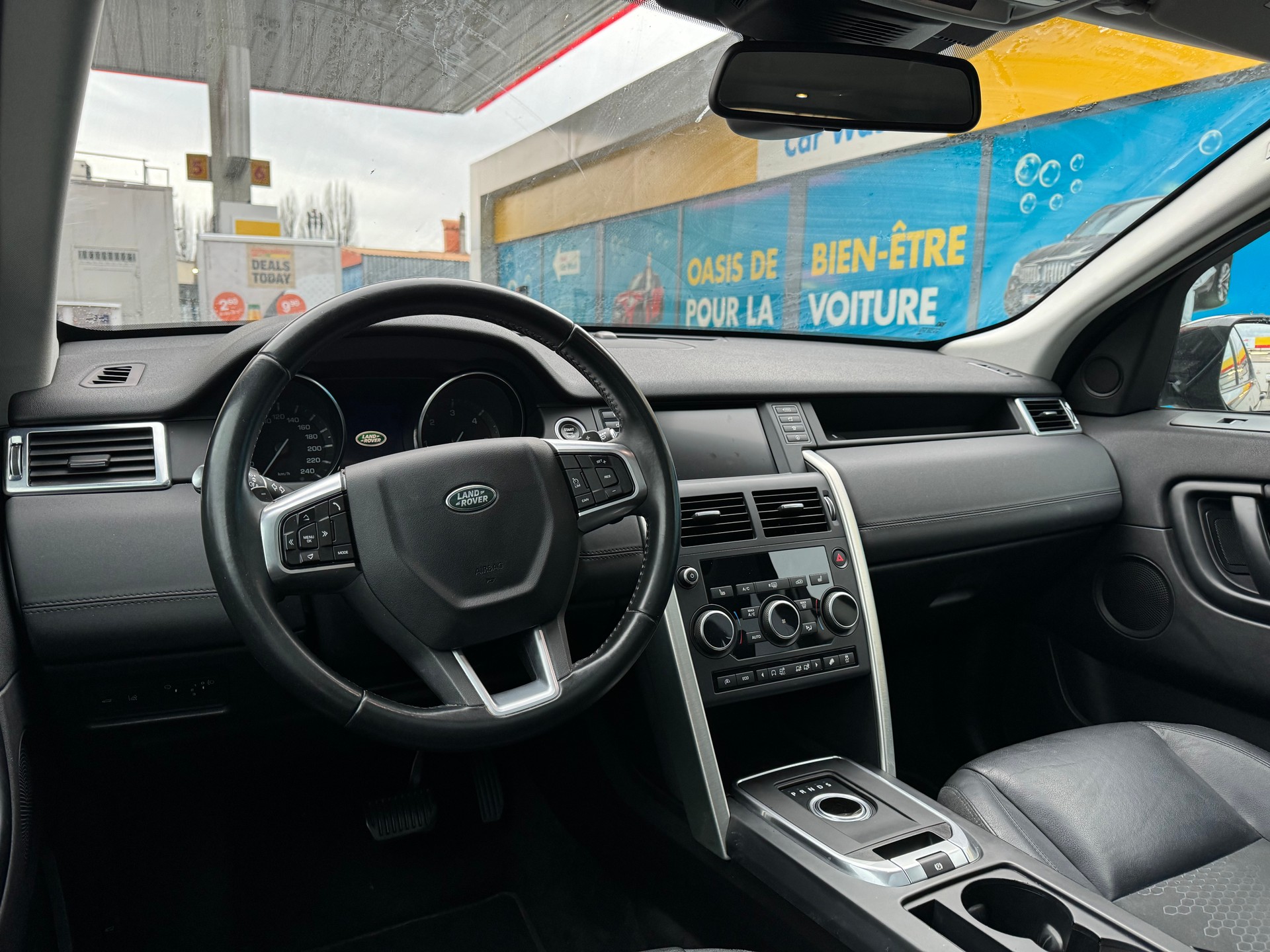 LAND ROVER Discovery Sport 2.0 TD4 Pure AT9-image-10