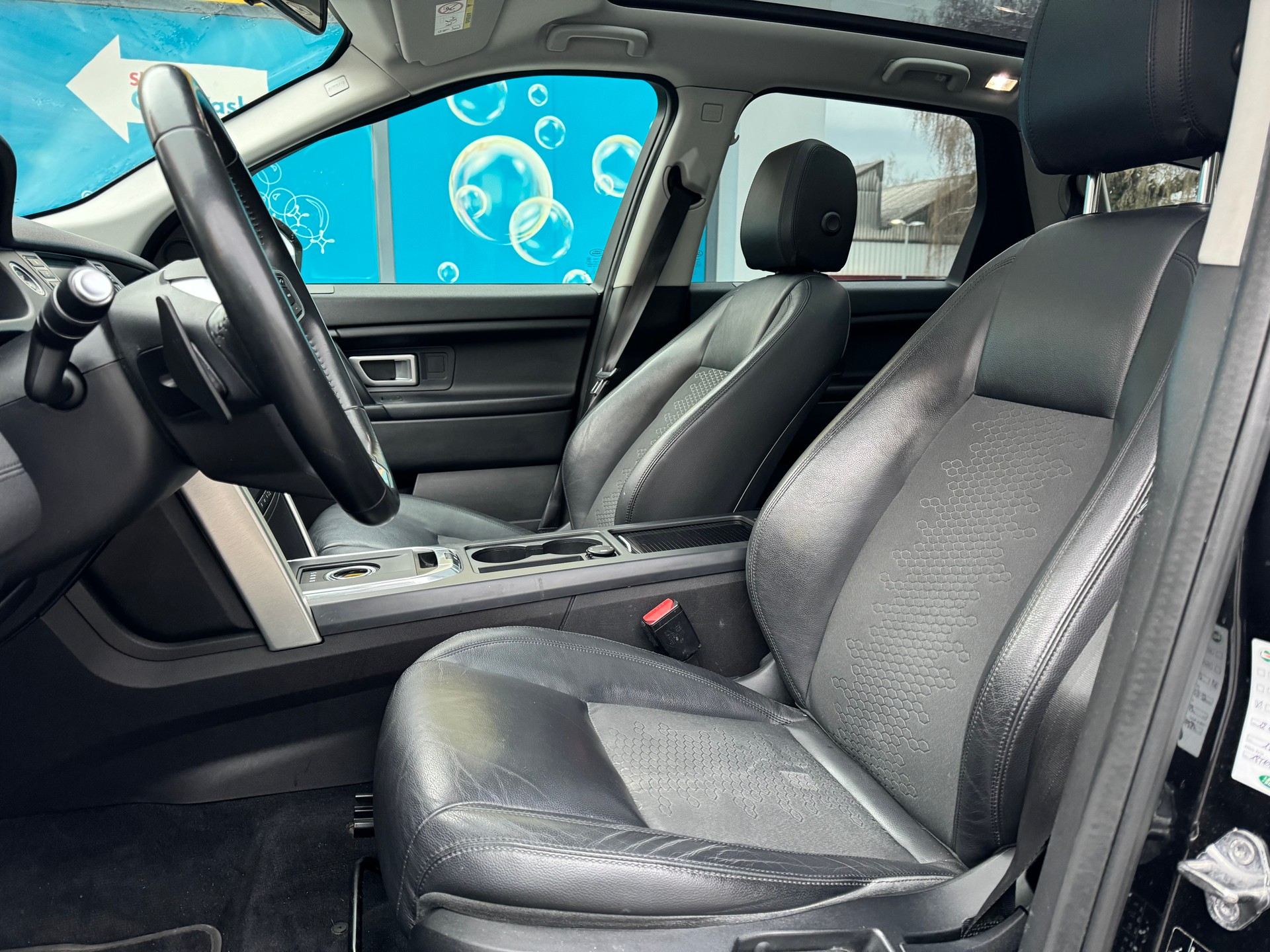 LAND ROVER Discovery Sport 2.0 TD4 Pure AT9-image-6