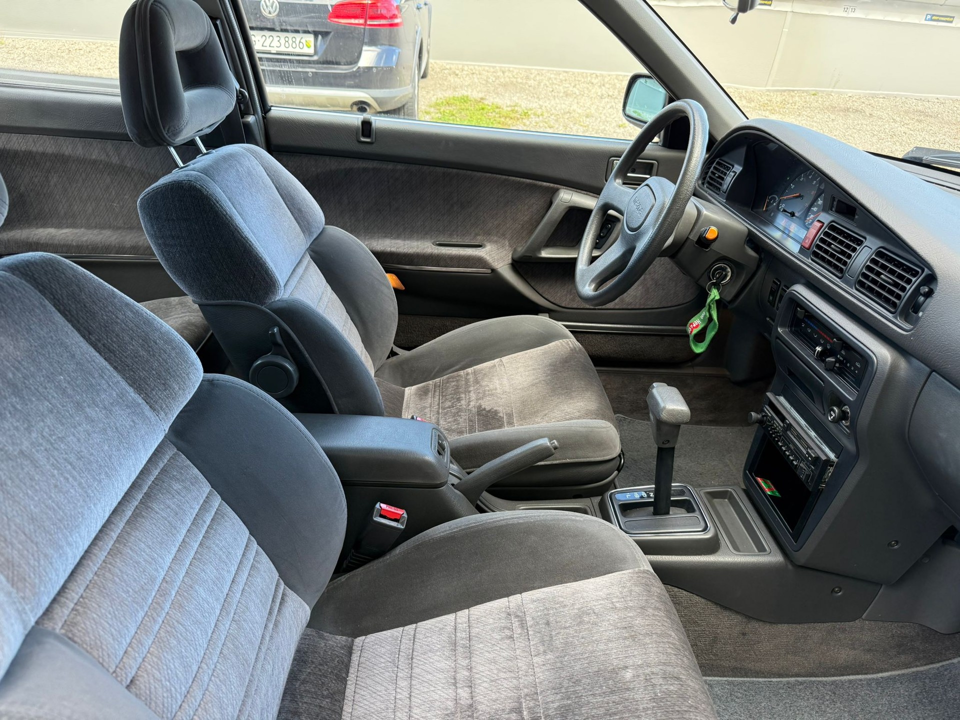 MAZDA 626 2.2i GLX-image-12