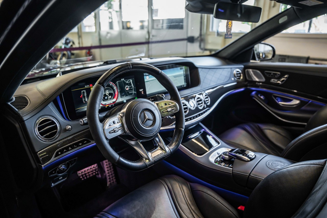 MERCEDES-BENZ S 63 AMG L 4Matic+ 9G-Tronic-image-11