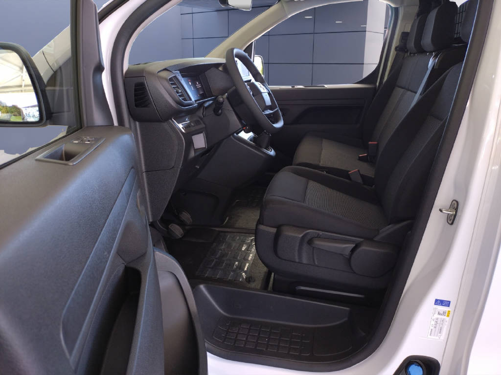 OPEL Vivaro Cargo 2.0 D 144 S/S-image-5