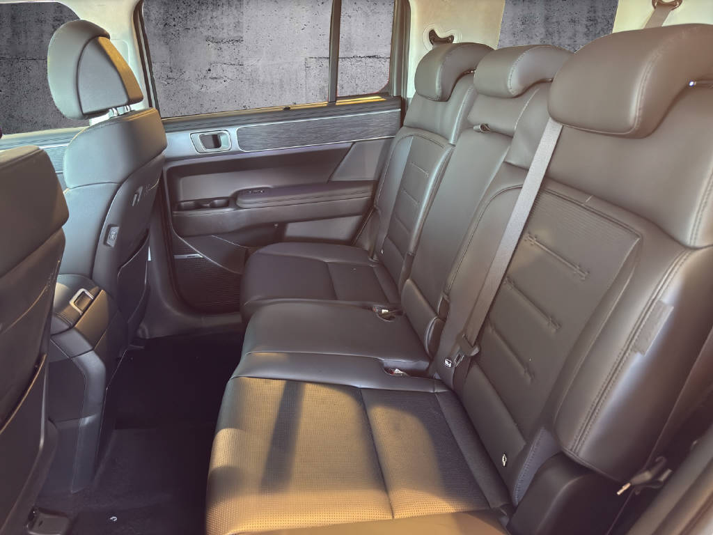 HYUNDAI Santa Fe 1.6 T-GDi PHEV Vertex 7P-image-9