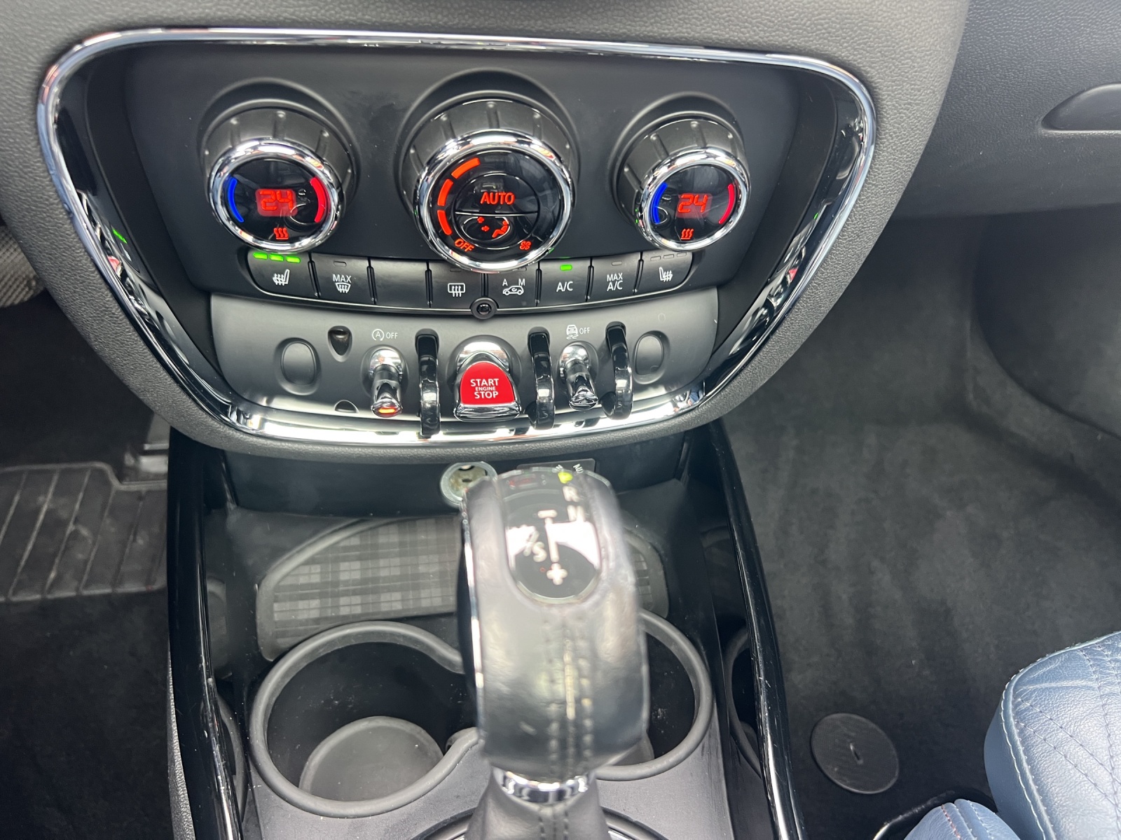 MINI Clubman Cooper SD Steptronic-image-12