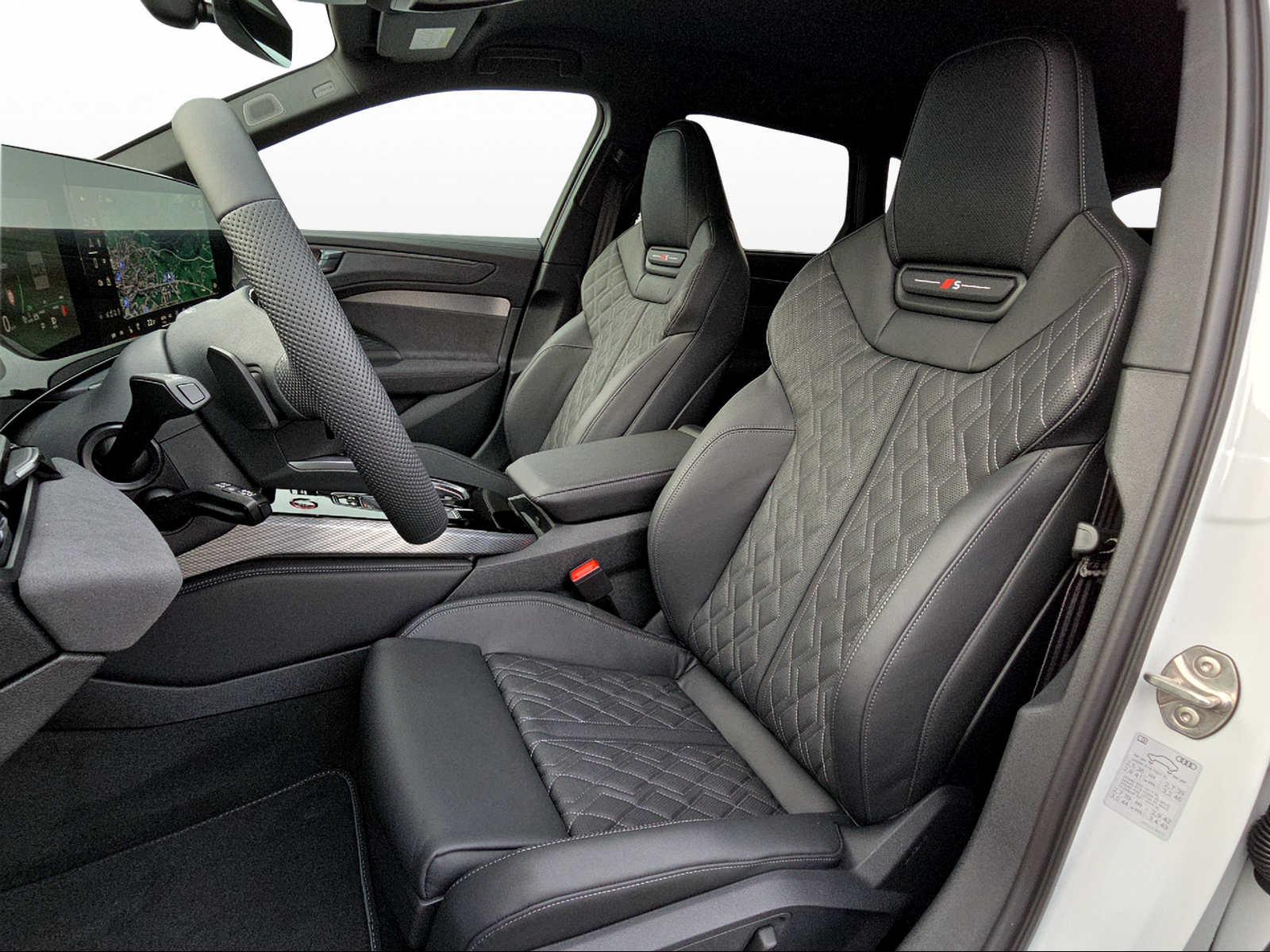 AUDI A6 Avant e-hybrid quattro 270 kW S tronic-image-7