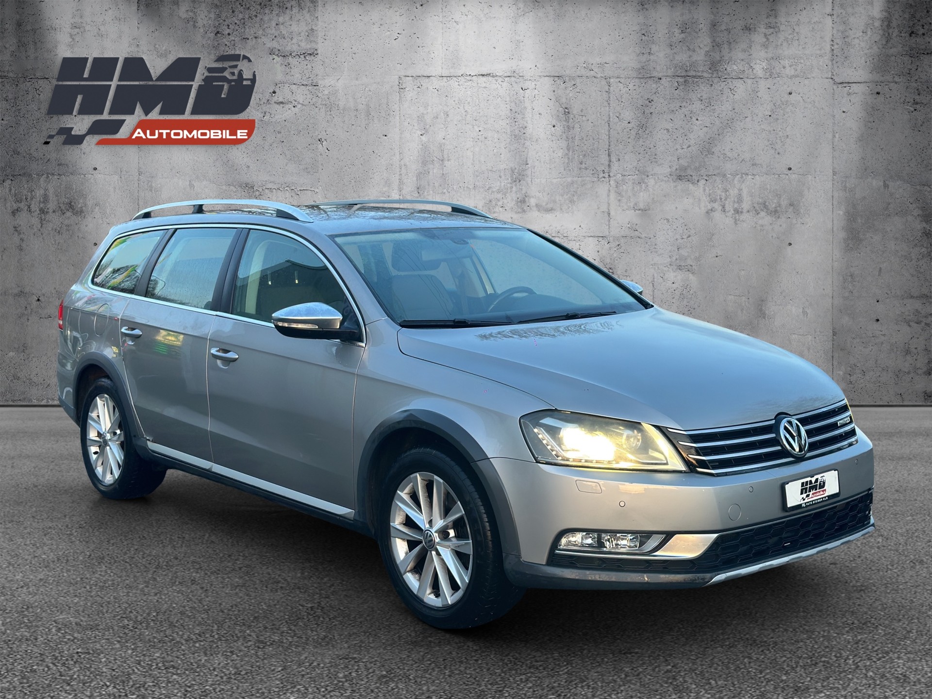 VW Passat Alltrack 2.0 TDI BMT 4Motion-image-7