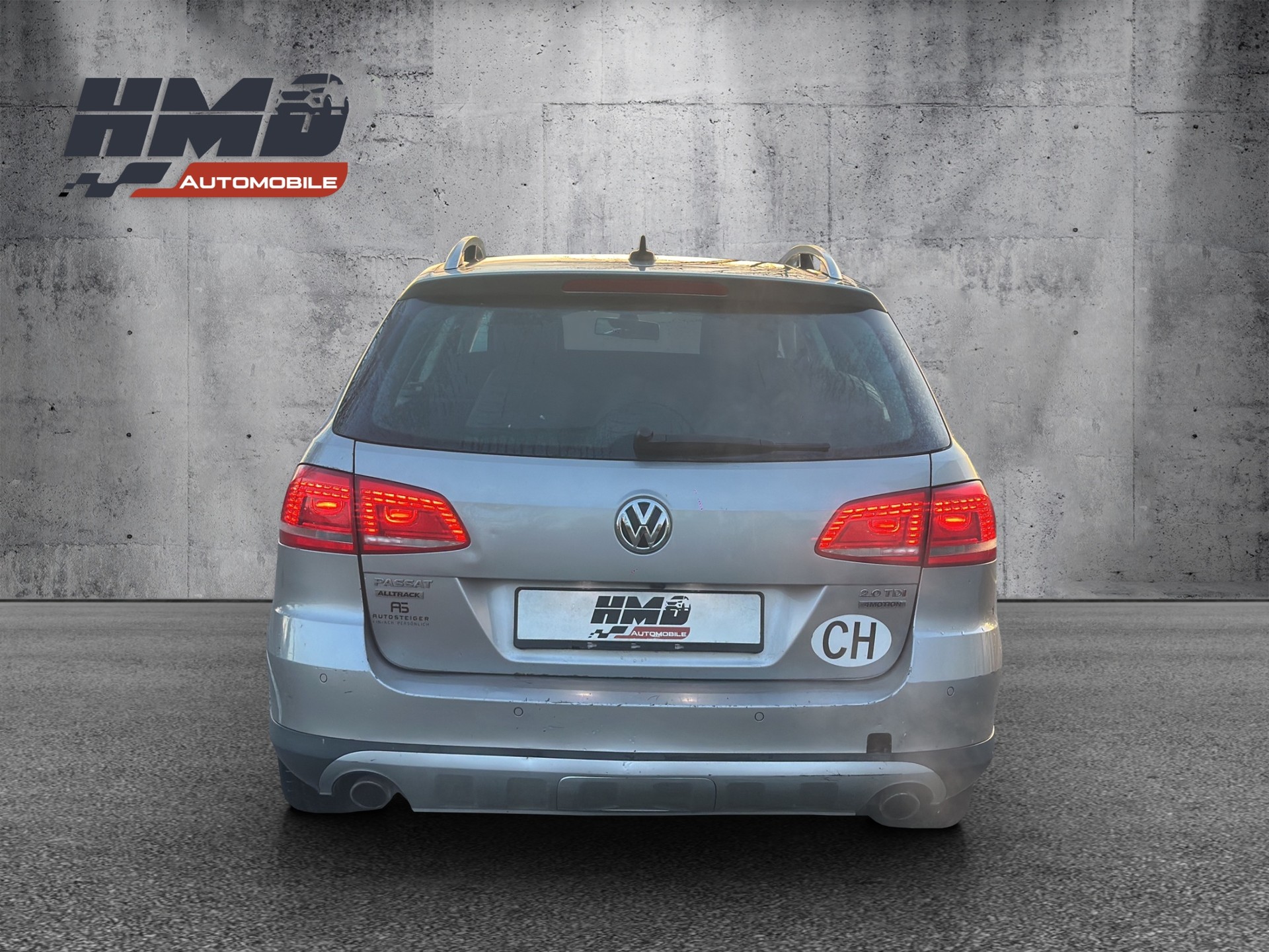 VW Passat Alltrack 2.0 TDI BMT 4Motion-image-4