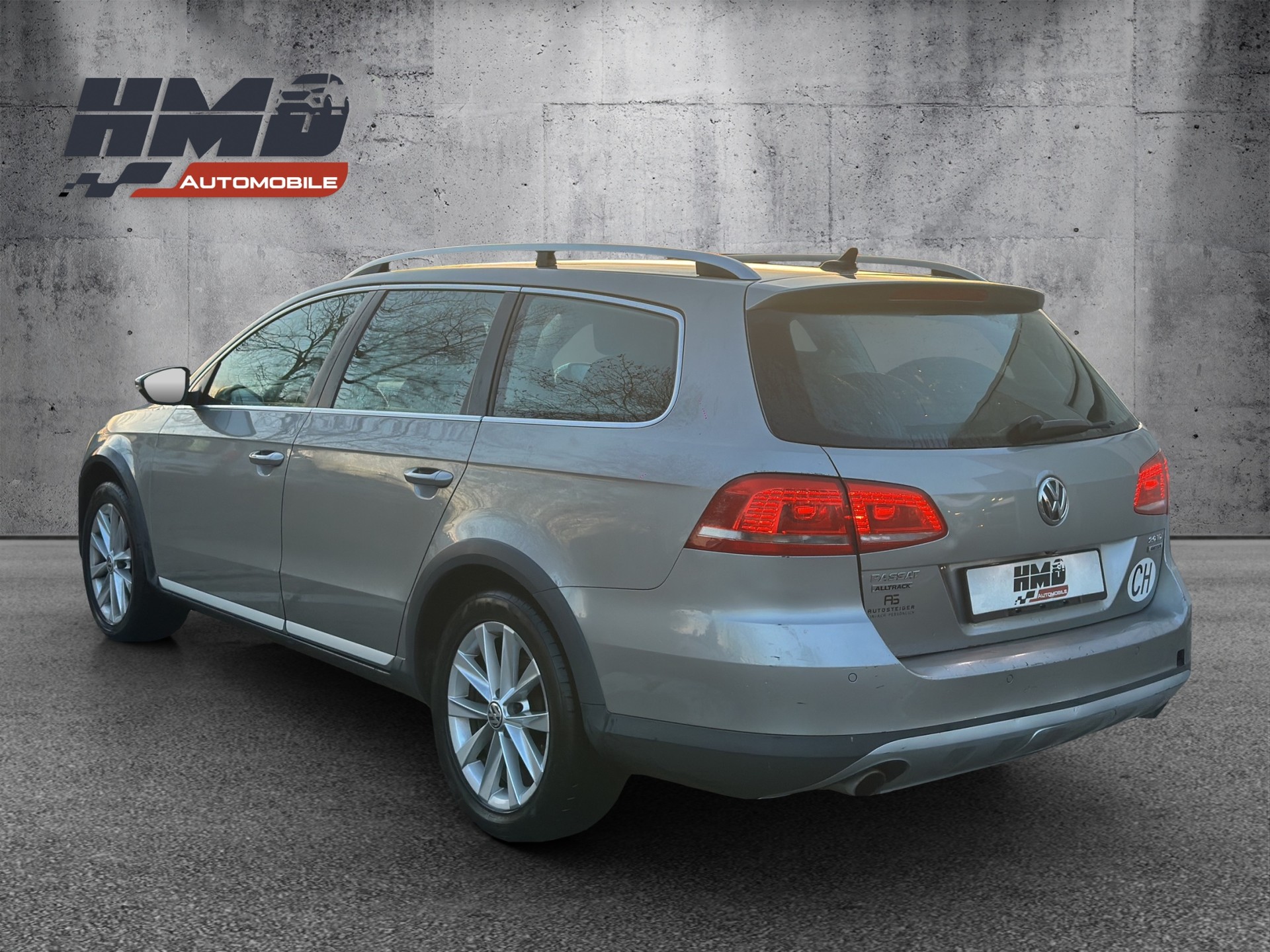 VW Passat Alltrack 2.0 TDI BMT 4Motion-image-3