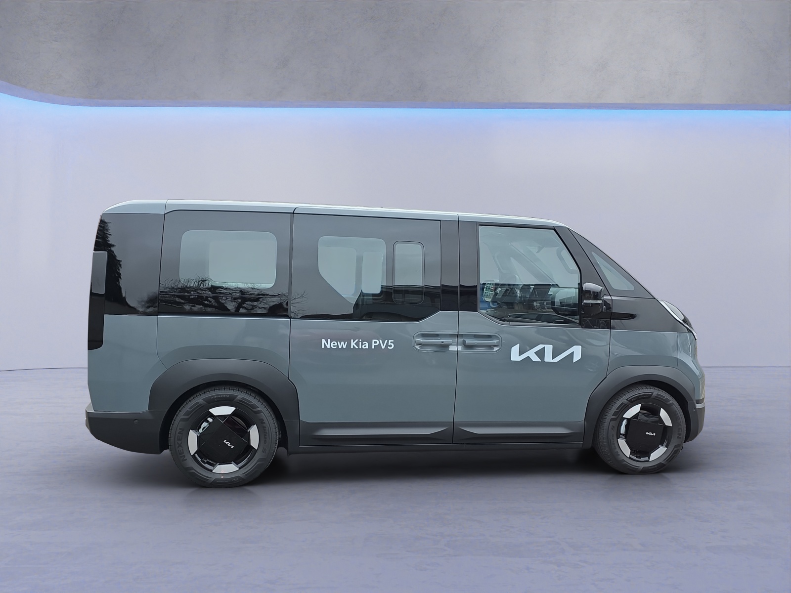 KIA PV5 Passenger 71.2 kWh Elite-image-5