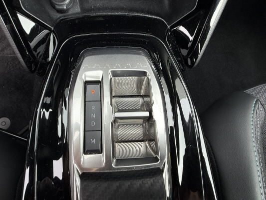 PEUGEOT 2008 1.2 PT All.Pack EAT8-image-7