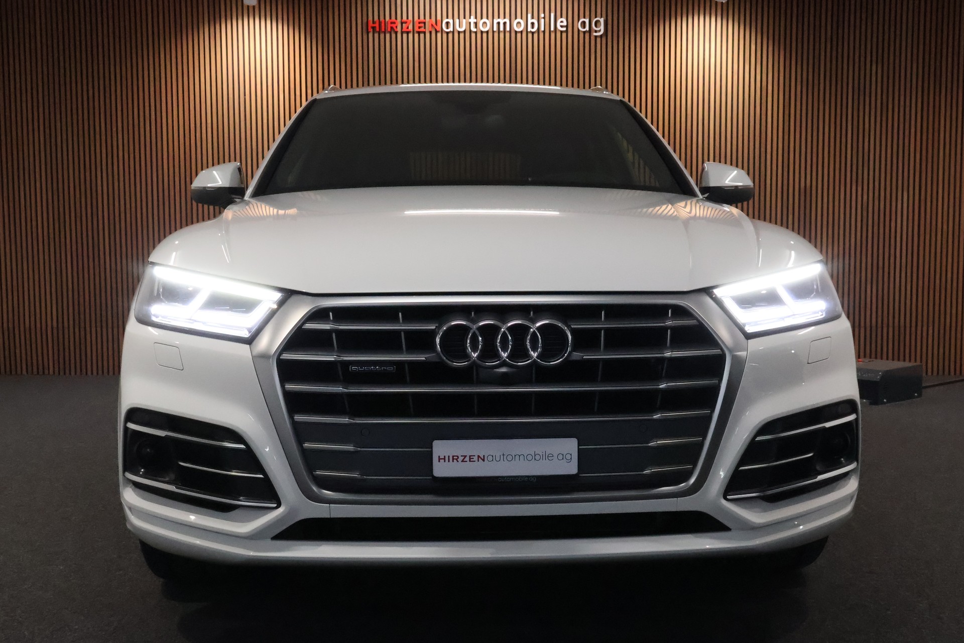 AUDI Q5 2.0 TDI sport quattro S-tronic-image-31