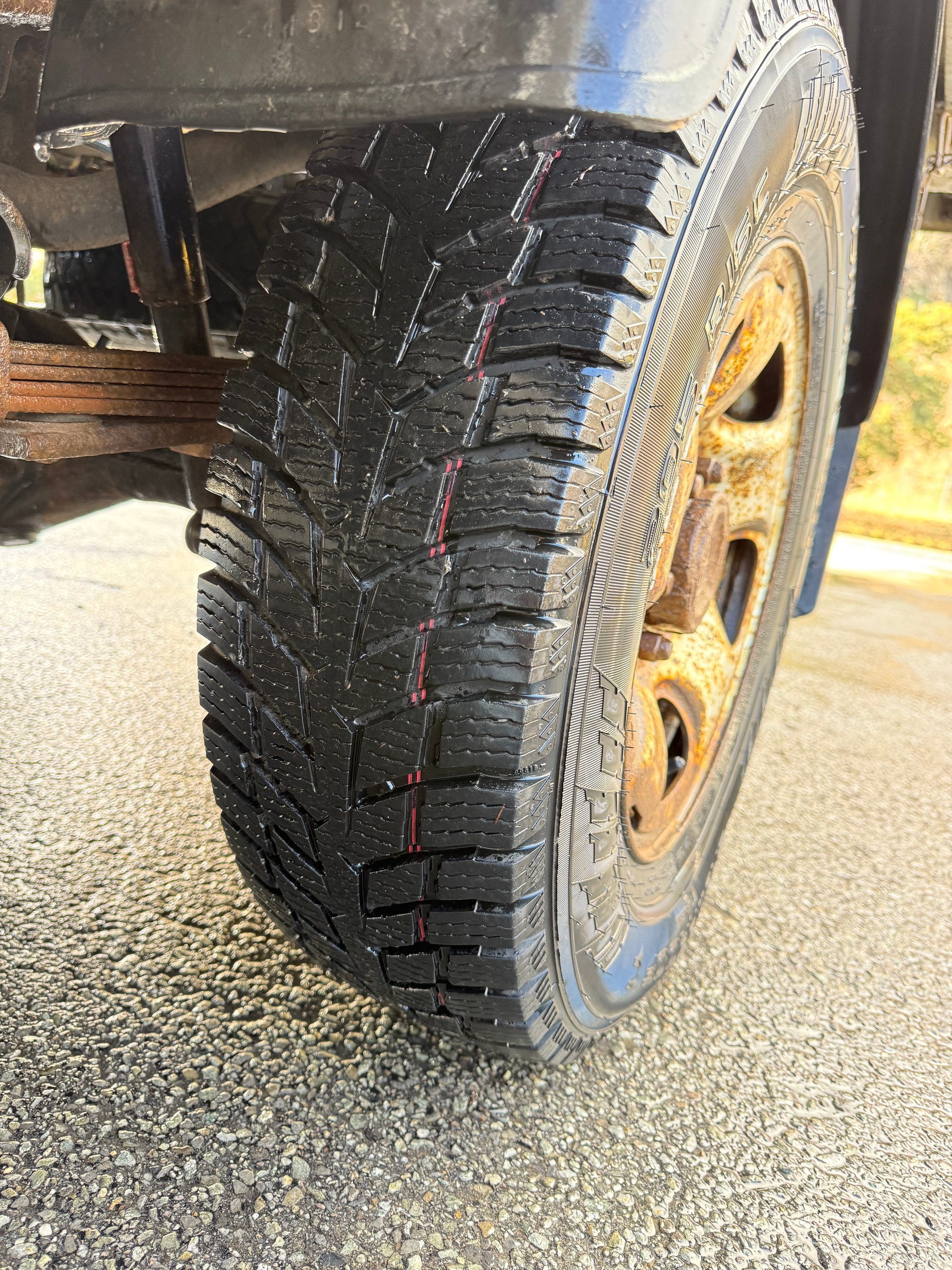 TOYOTA Hilux 4x4 2.5 D-4D-image-13