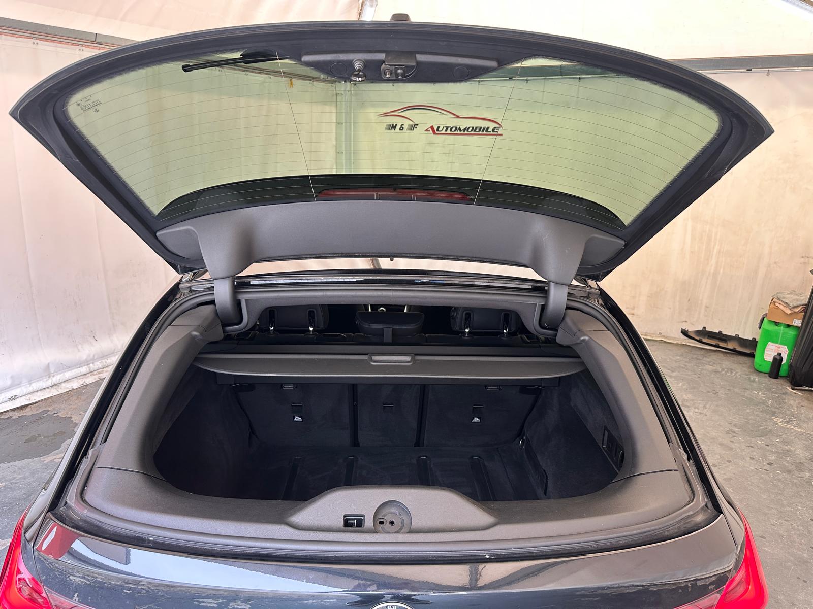 BMW 320d xDrive SAG Touring CH FAHRZEUG-image-7