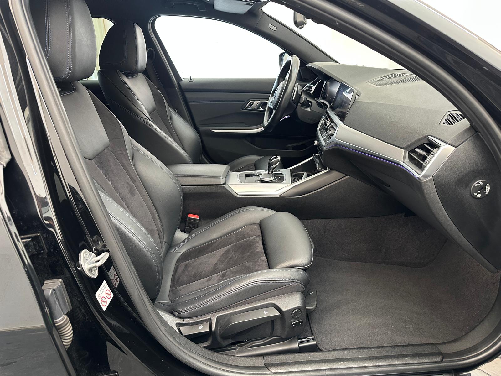 BMW 320d xDrive SAG Touring CH FAHRZEUG-image-10