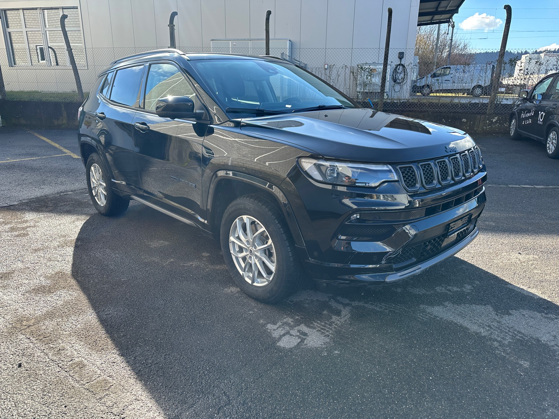 JEEP Compass 1.3 T PHEV Summit Sky AWD-image-1