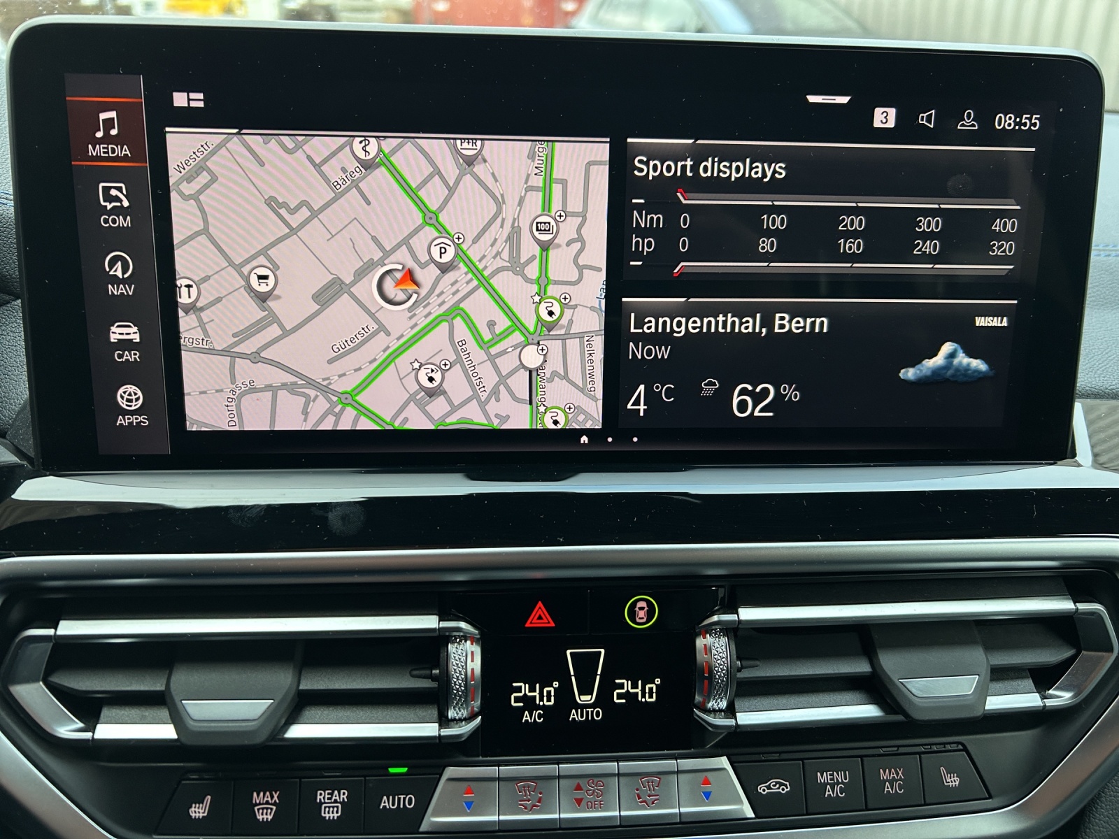 BMW iX3 Impressive - Head-up Display - Panoramadach-image-10