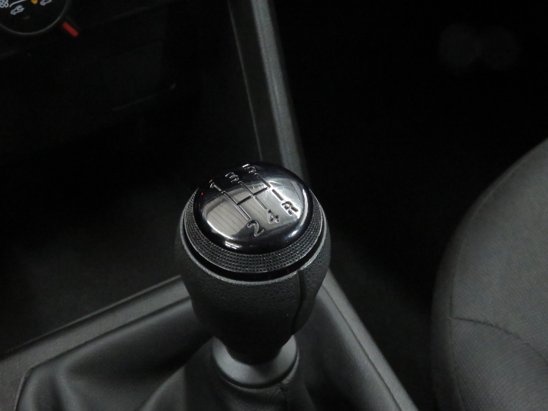 DACIA Sandero SCe 65 Essential-image-16