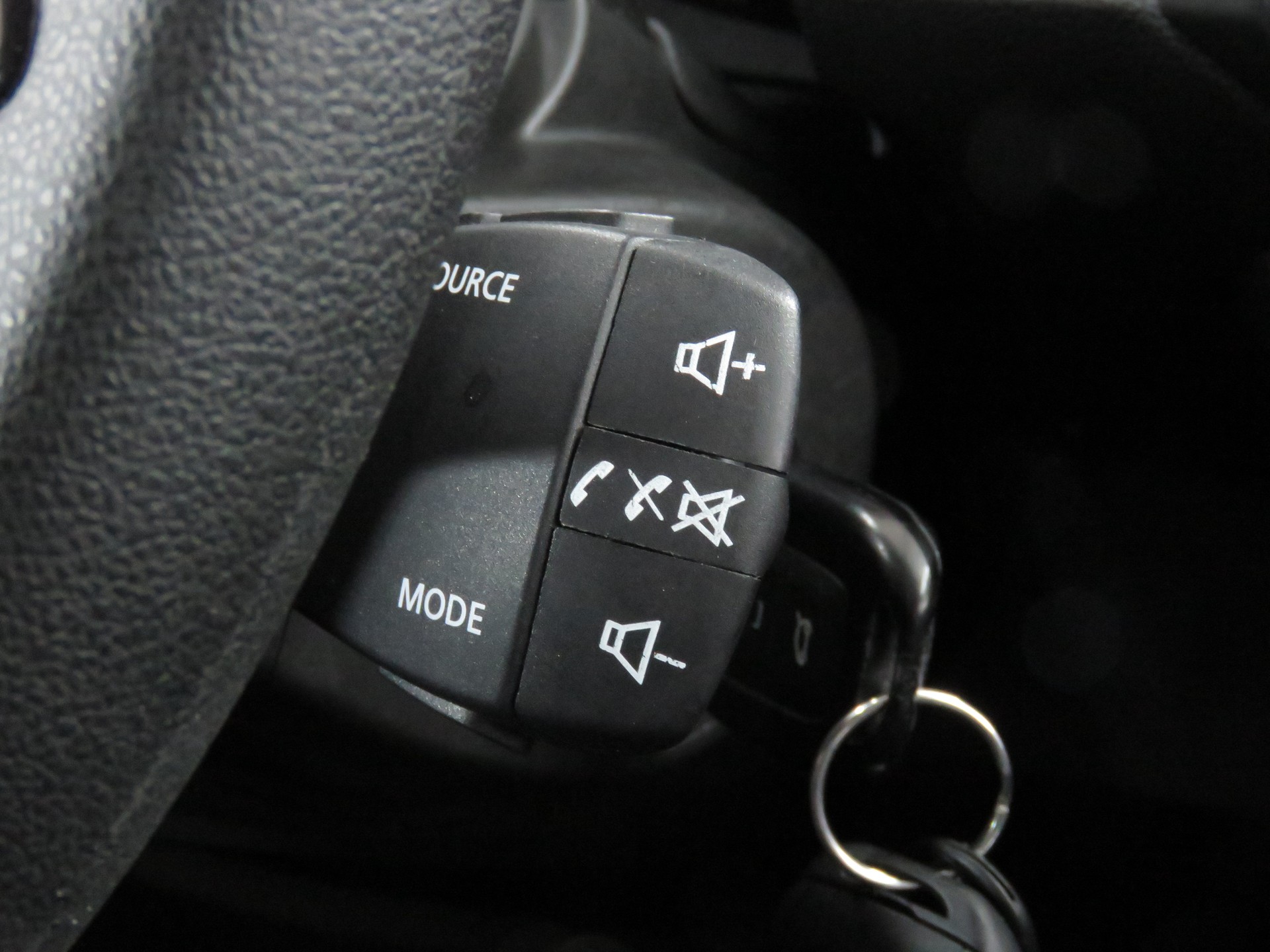 DACIA Sandero SCe 65 Essential-image-20