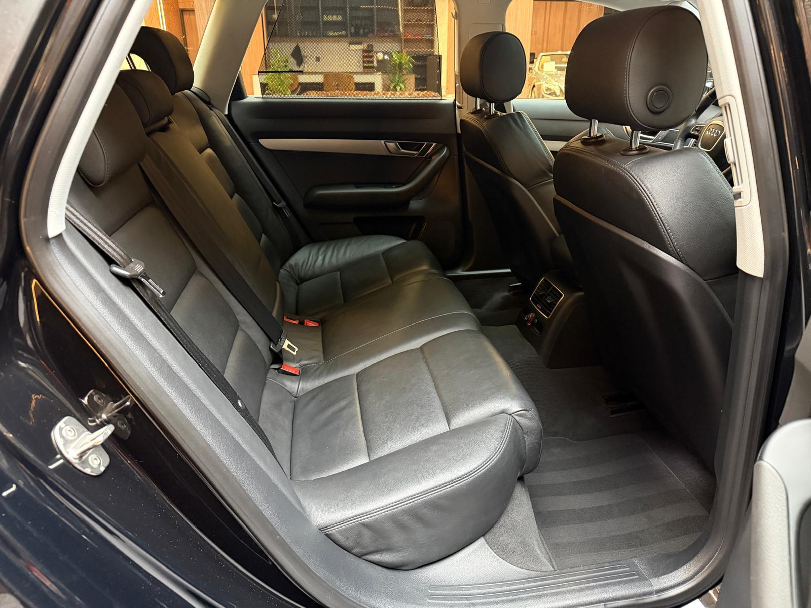 AUDI A6 Avant 3.0 V6 TFSI quattro T-Tronic-image-18