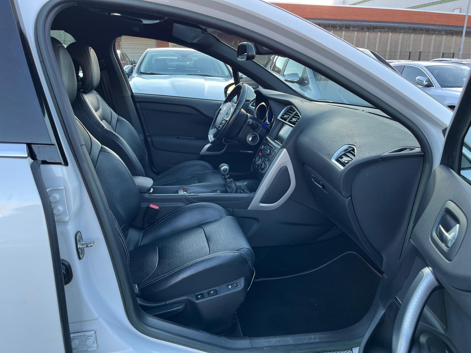 DS AUTOMOBILES 4 1.6 THP 200 Sport Chic-image-9