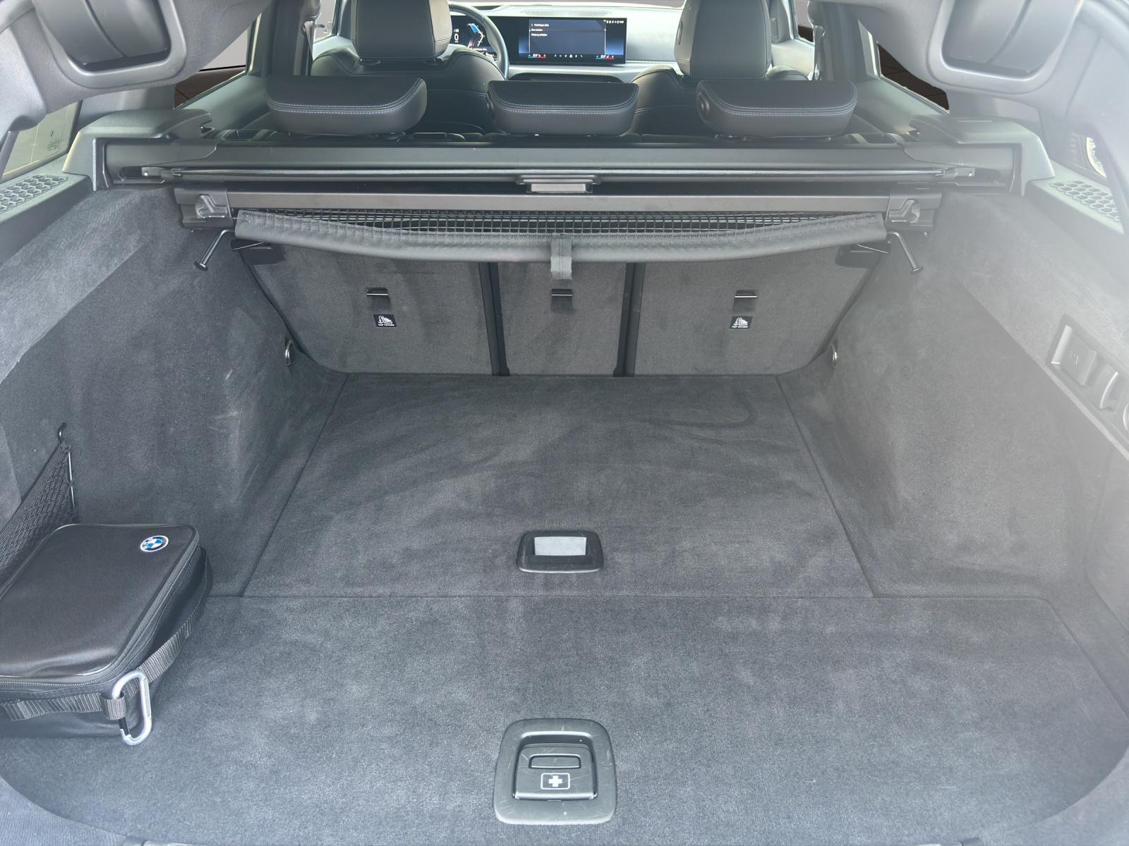 BMW 320d xDrive SAG Touring-image-23