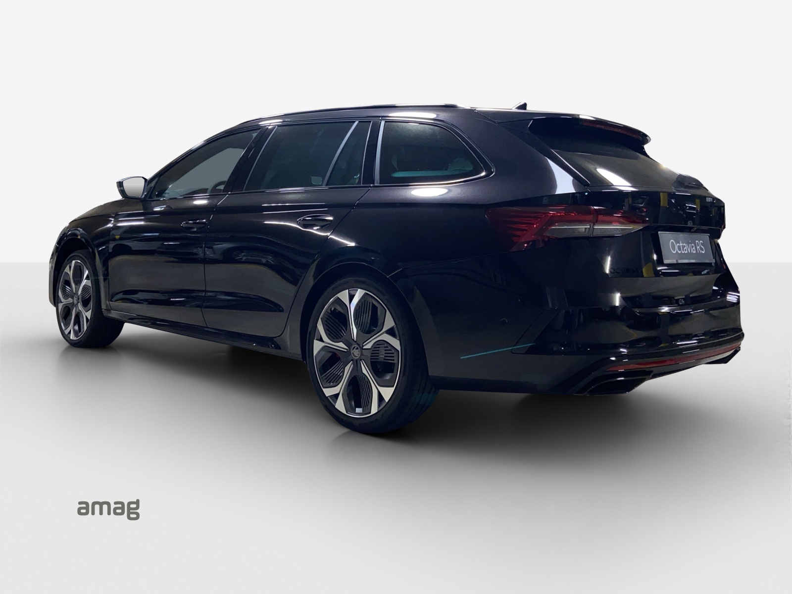 SKODA Octavia Combi 2.0 TSI DSG RS-image-2