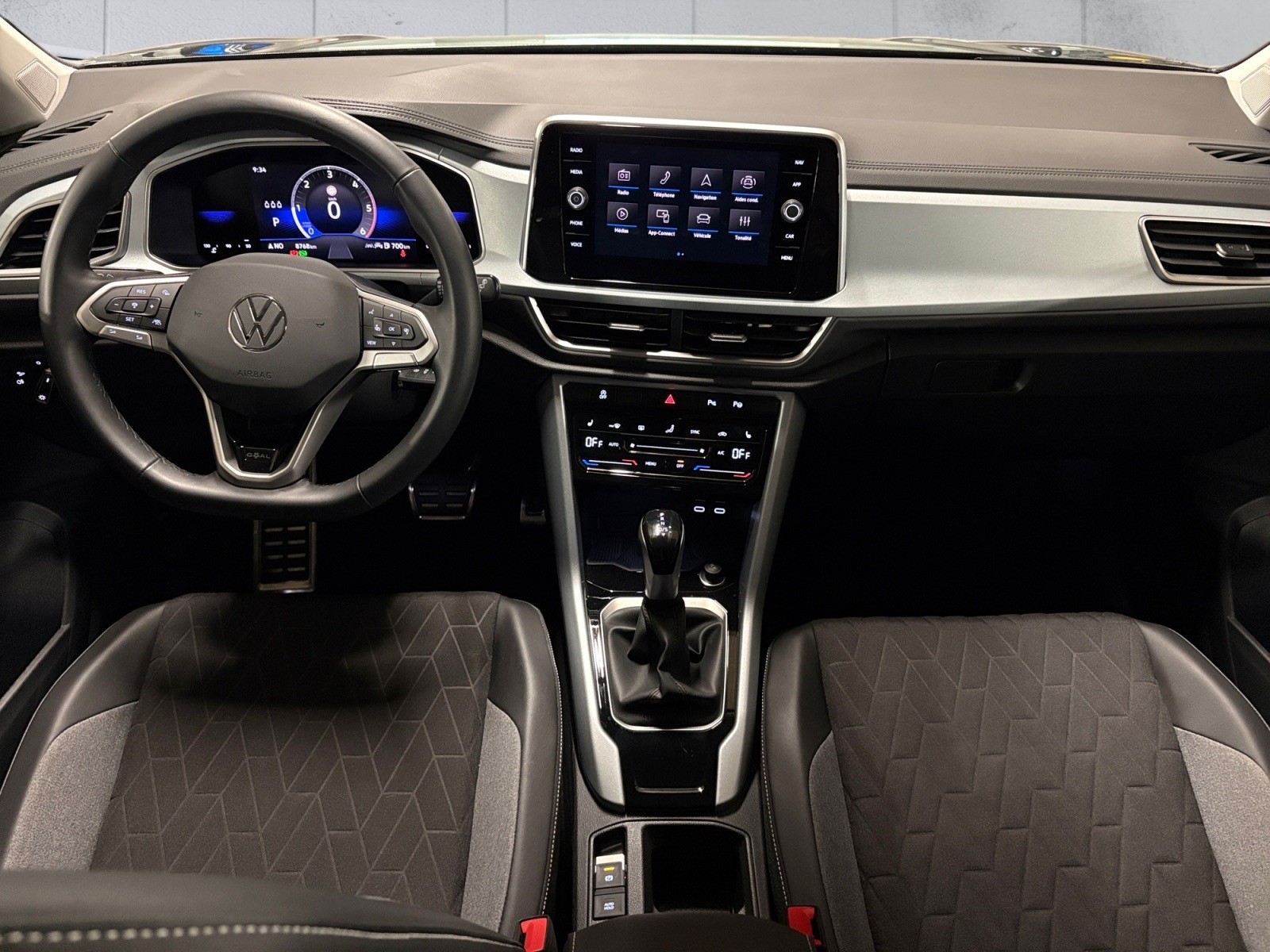 VW T-Roc 2.0 TDI SCR Life DSG-image-10