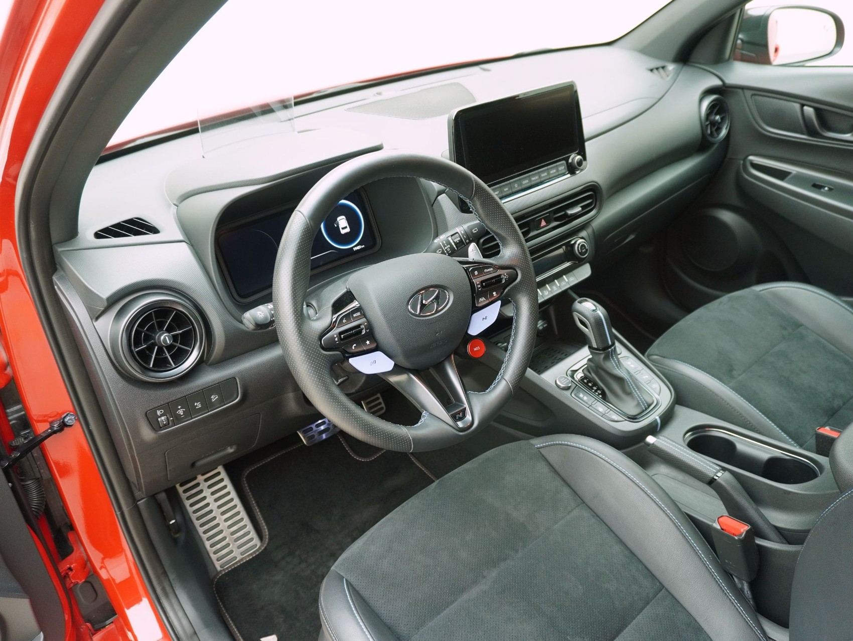 HYUNDAI Kona N 2.0 T-GDi-image-9