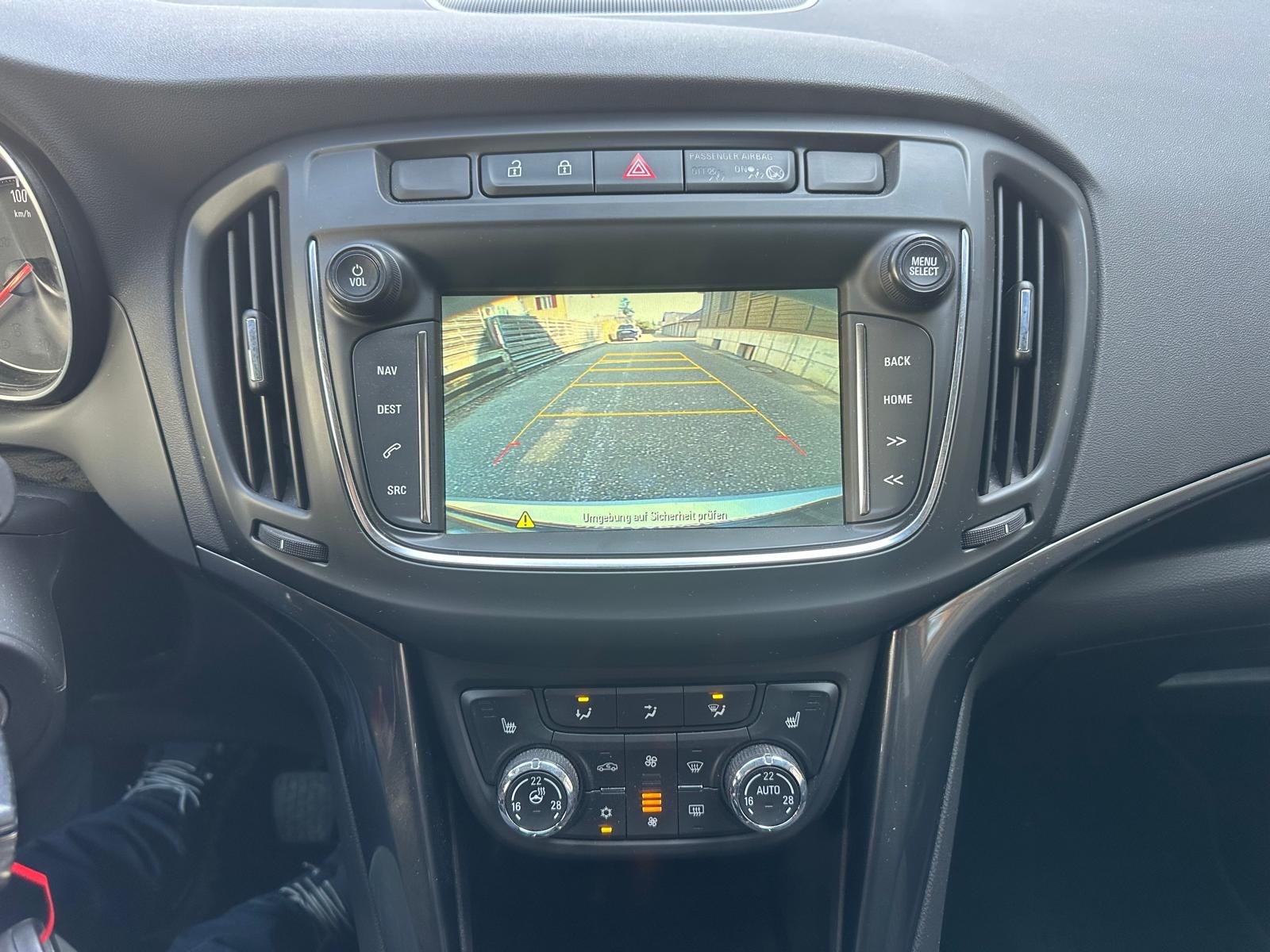 OPEL Zafira 2.0 CDTi Excellence-image-12