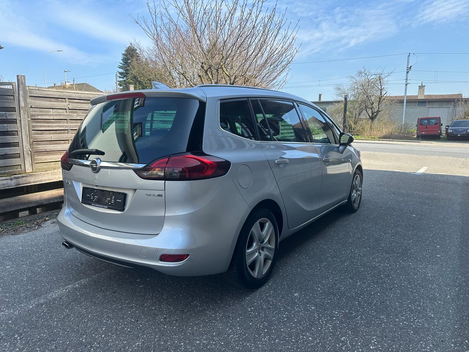 OPEL Zafira 2.0 CDTi Excellence-image-2