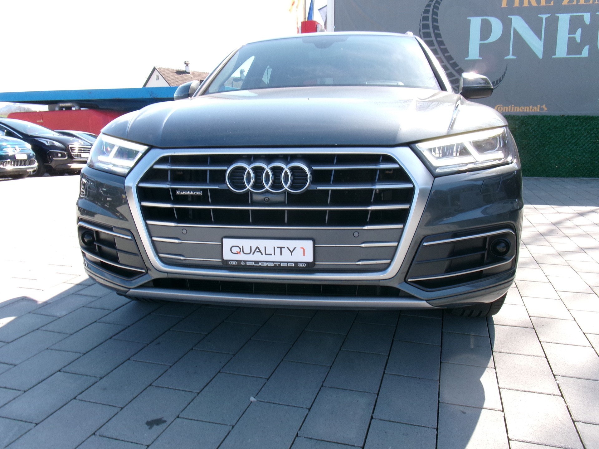 AUDI Q5 2.0 TDI sport quattro S-tronic