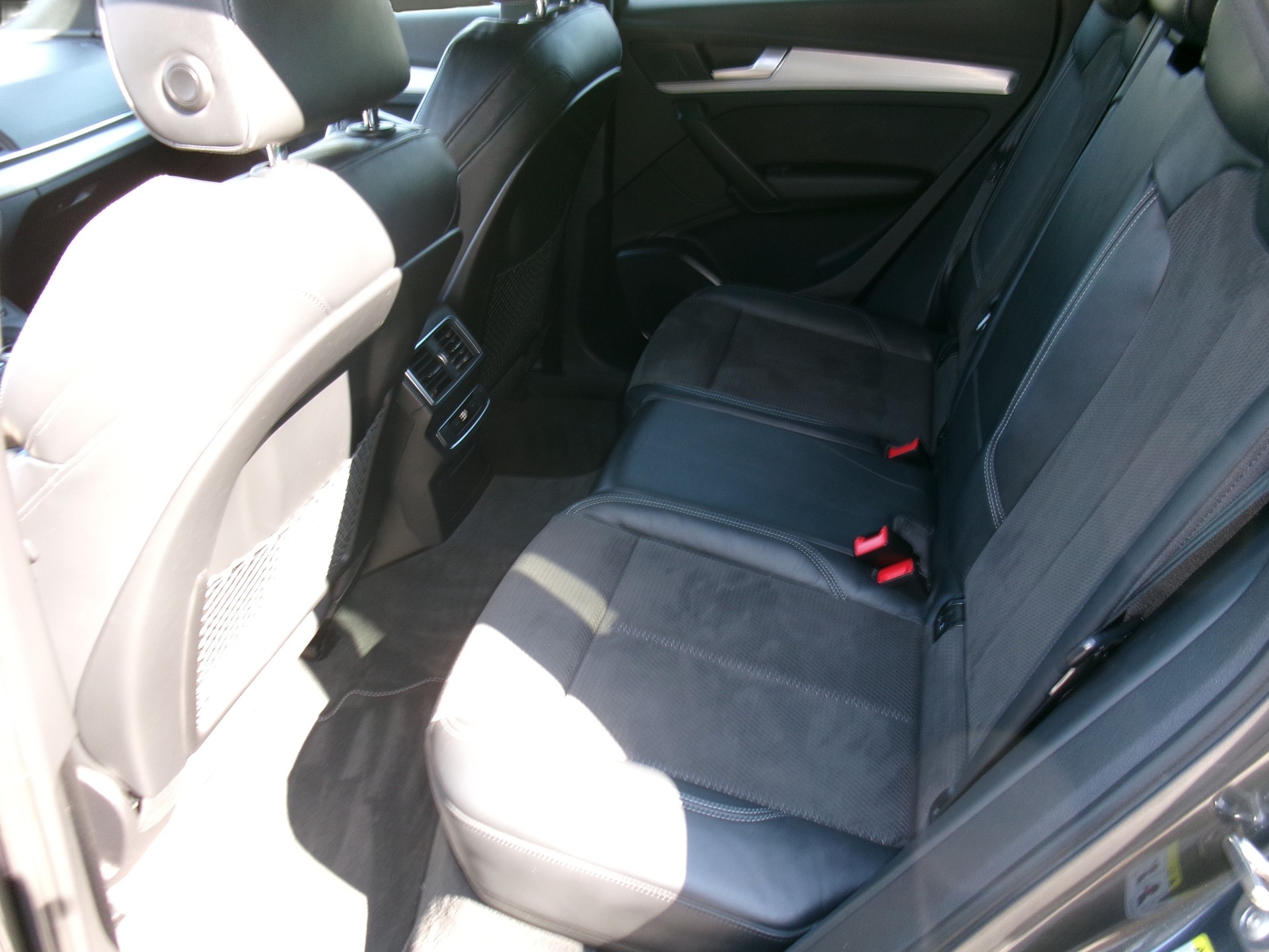AUDI Q5 2.0 TDI sport quattro S-tronic-image-7