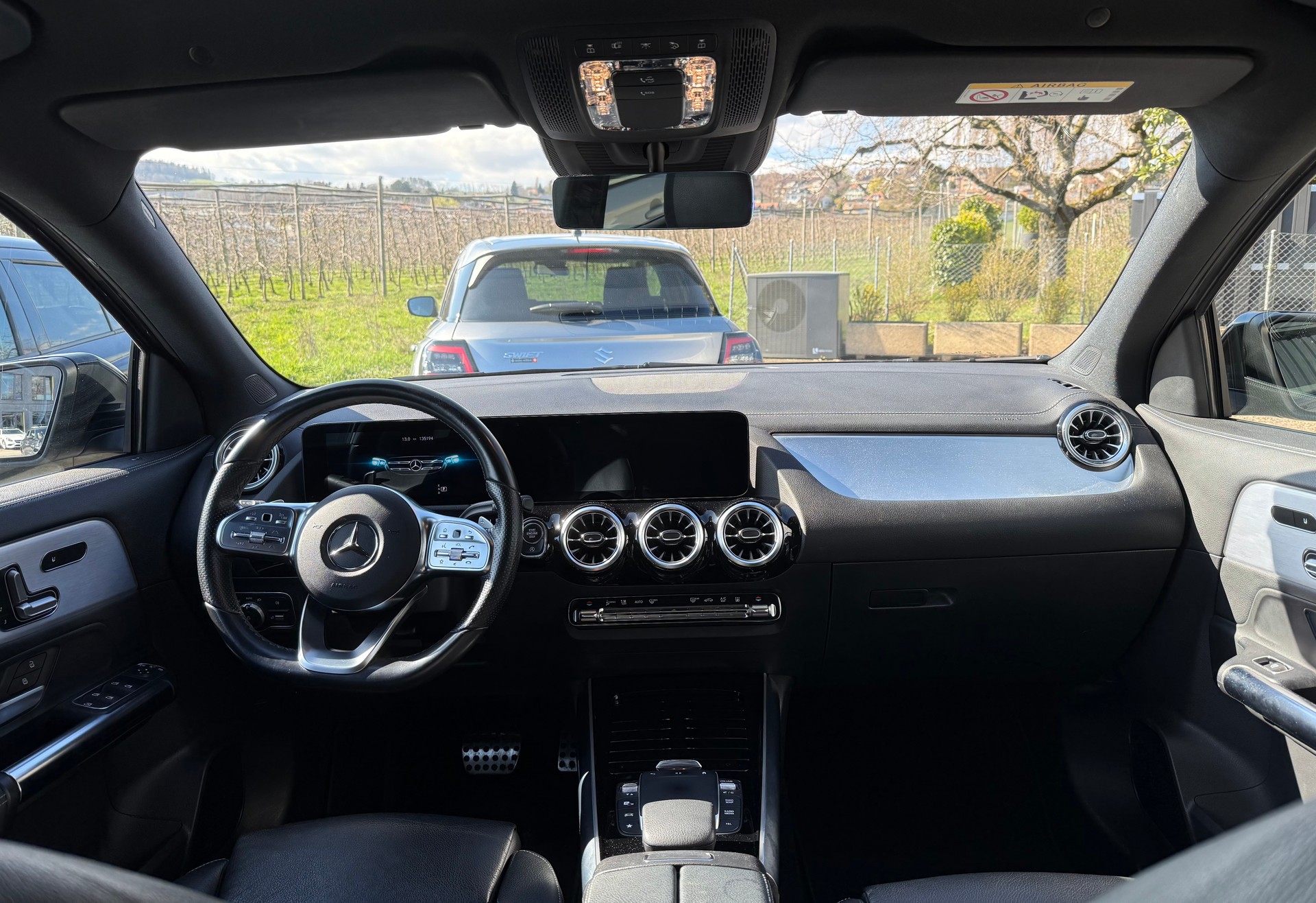 MERCEDES-BENZ GLA 250 4Matic AMG Line 8G-DCT-image-8