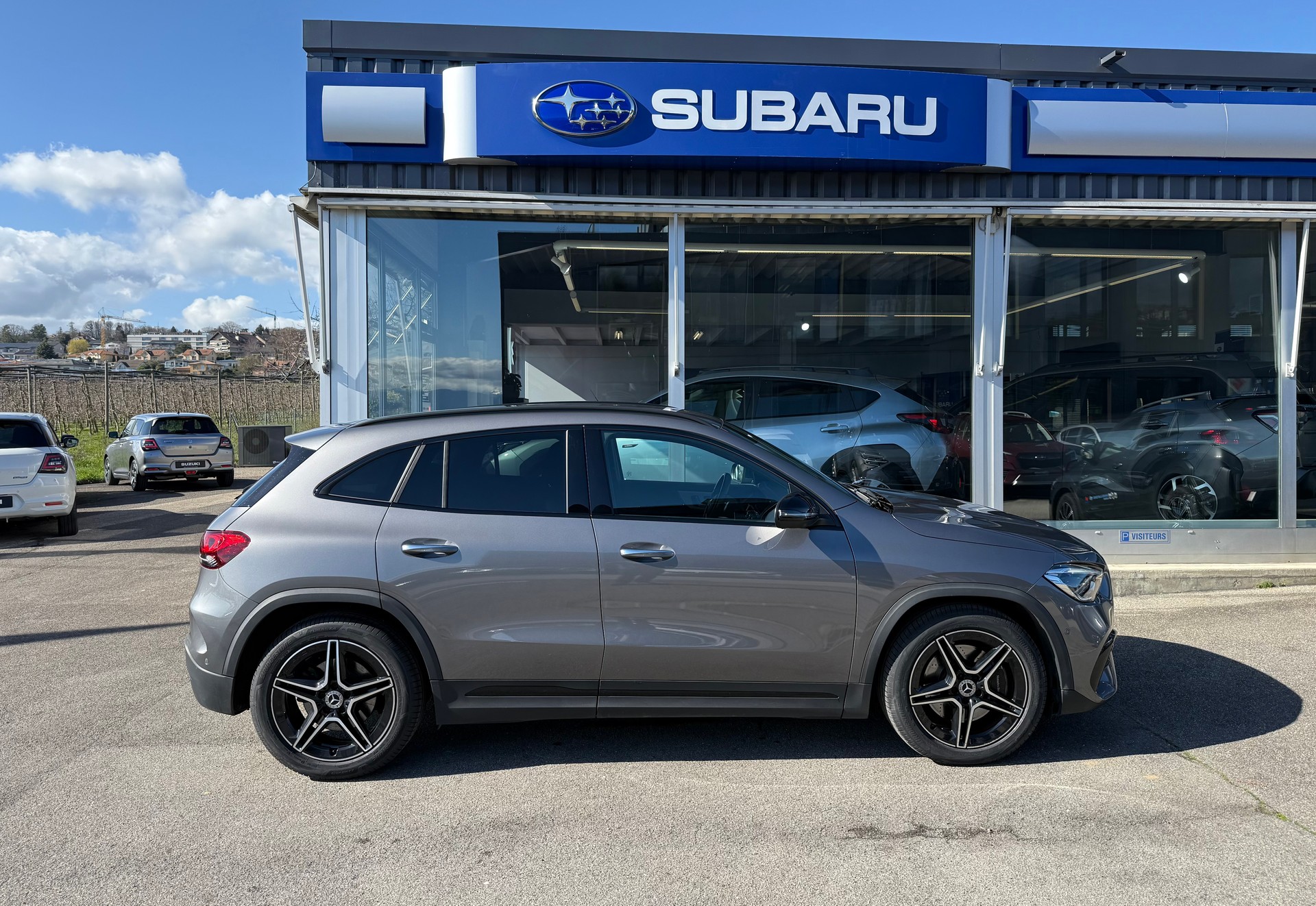 MERCEDES-BENZ GLA 250 4Matic AMG Line 8G-DCT-image-2