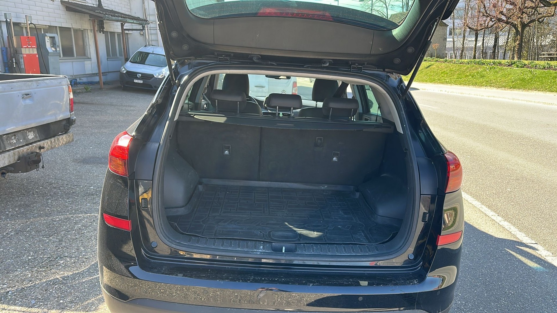 HYUNDAI Tucson 2.0 CRDI N-Line Mild Hybrid 4WD Automatic-image-1