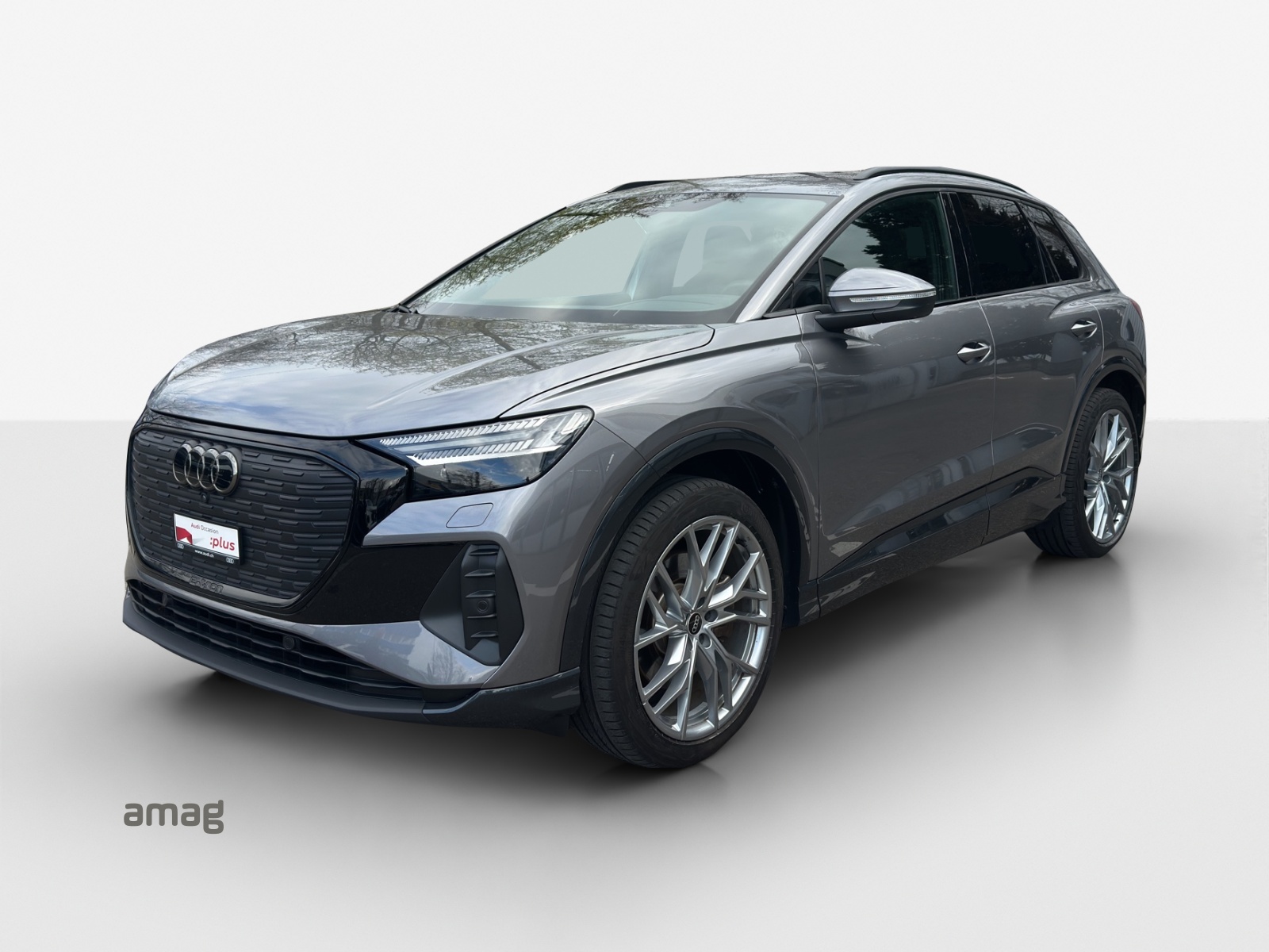 AUDI Q4 e-tron 45 Attraction quattro-image-0