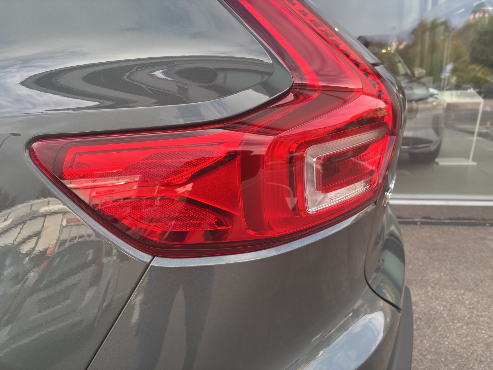 VOLVO EX40 Core Single Motor RWD-image-14