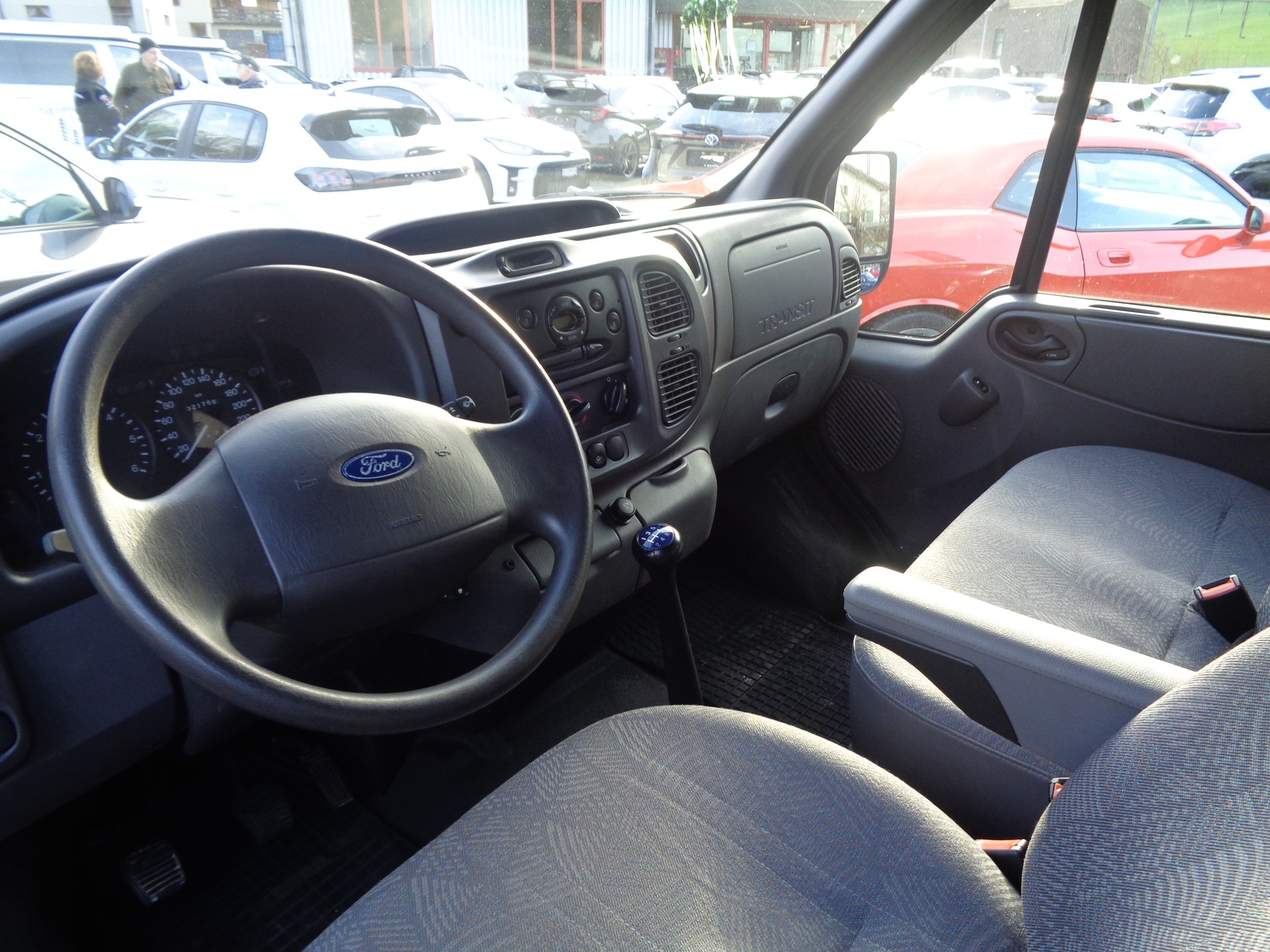 FORD Transit 2.4TD 350 M Van-image-5