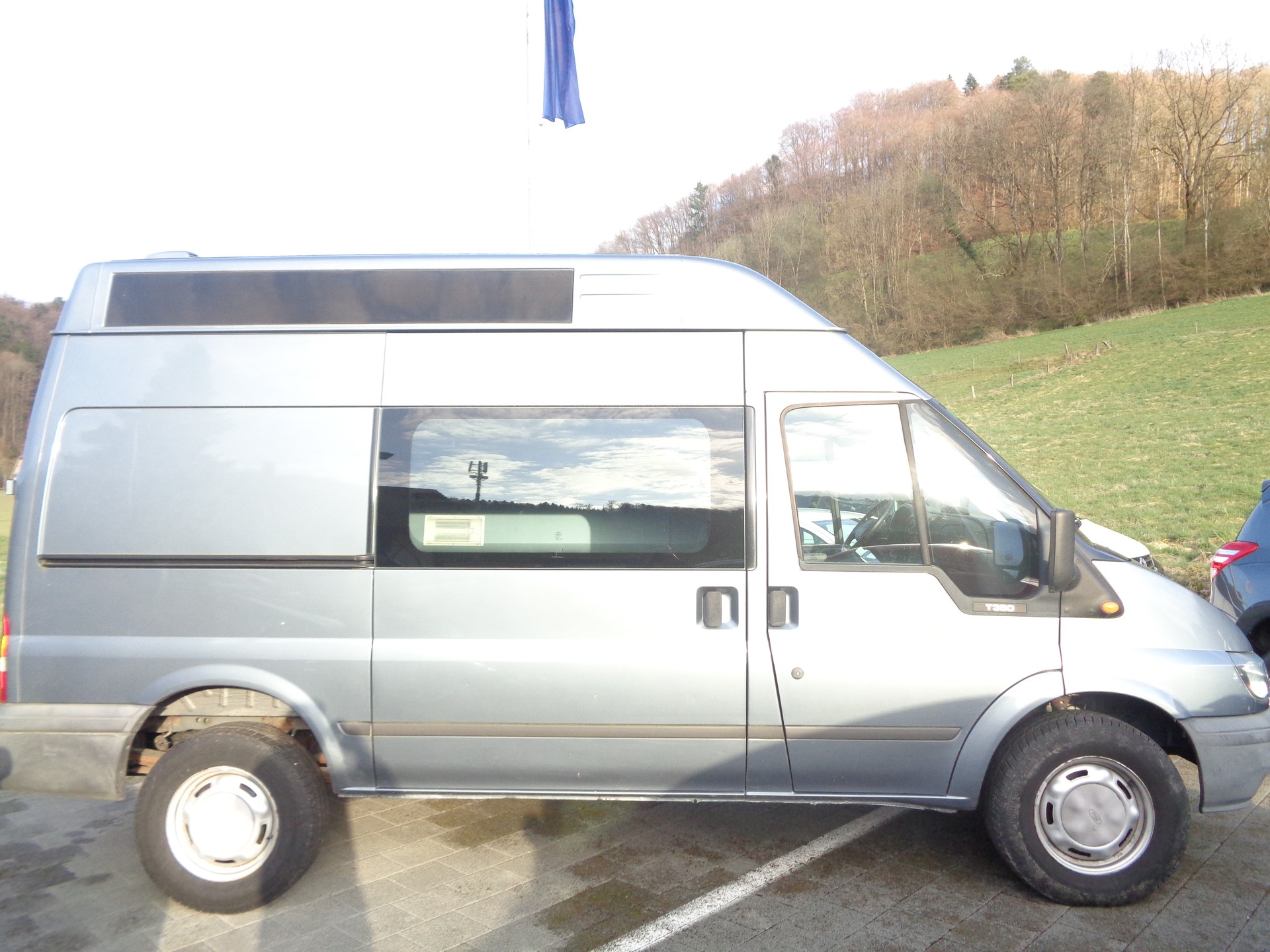 FORD Transit 2.4TD 350 M Van-showroom-element-1