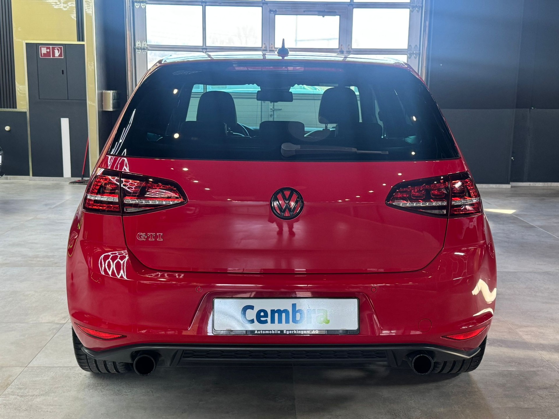 VW Golf 2.0 TSI GTI Performance DSG-image-5