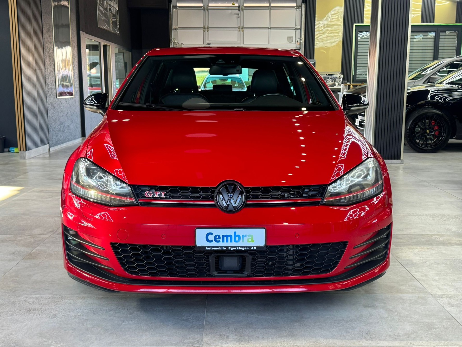 VW Golf 2.0 TSI GTI Performance DSG-image-1