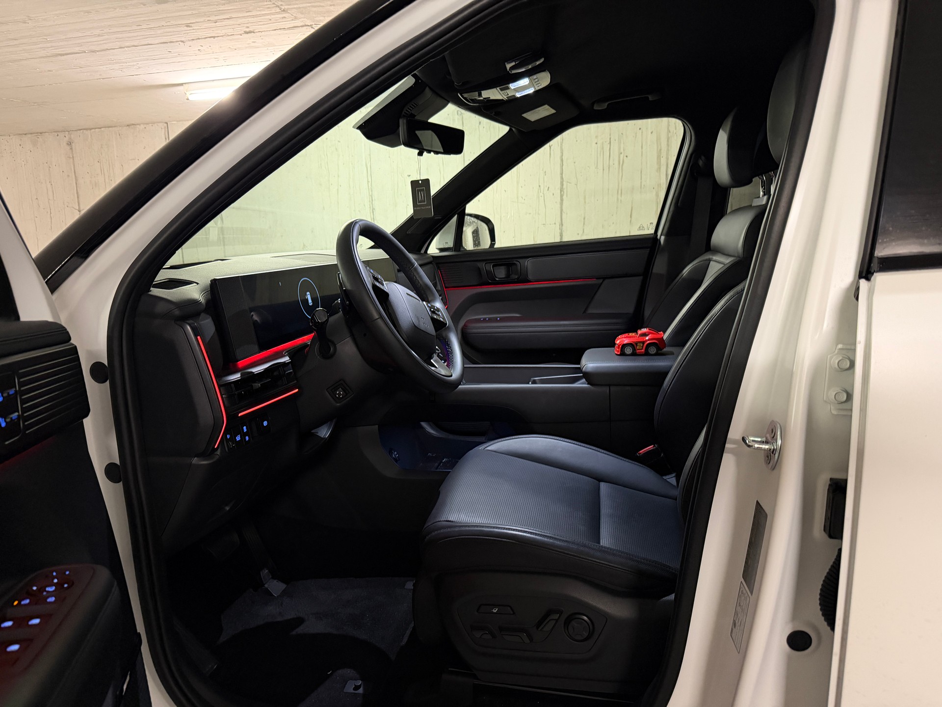 HYUNDAI Santa Fe 1.6 T-GDi PHEV Calligraphy 4WD Automatic-image-5