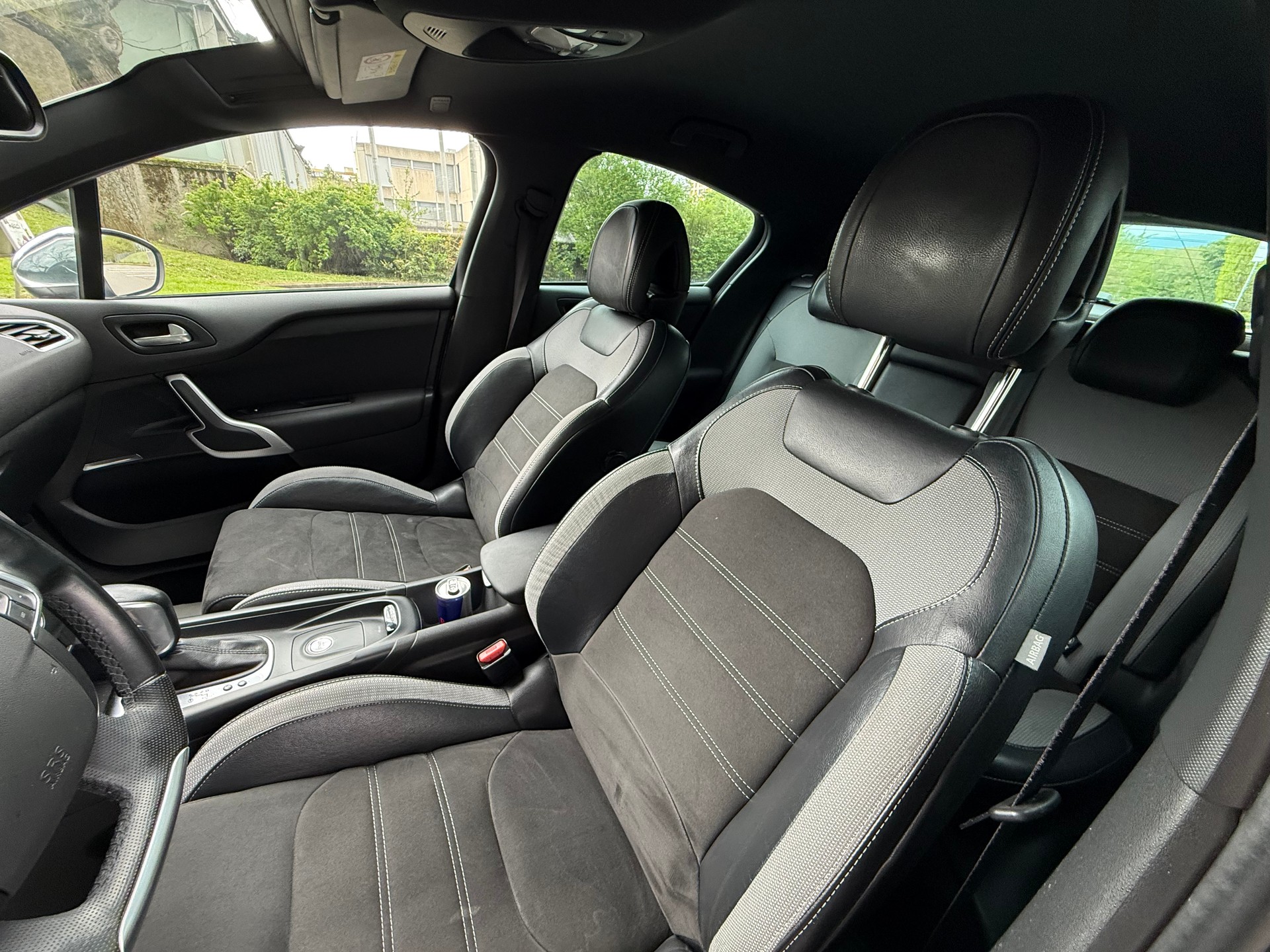 DS AUTOMOBILES DS 4 1.6 BlueHDi SO Chic Automatic-image-12