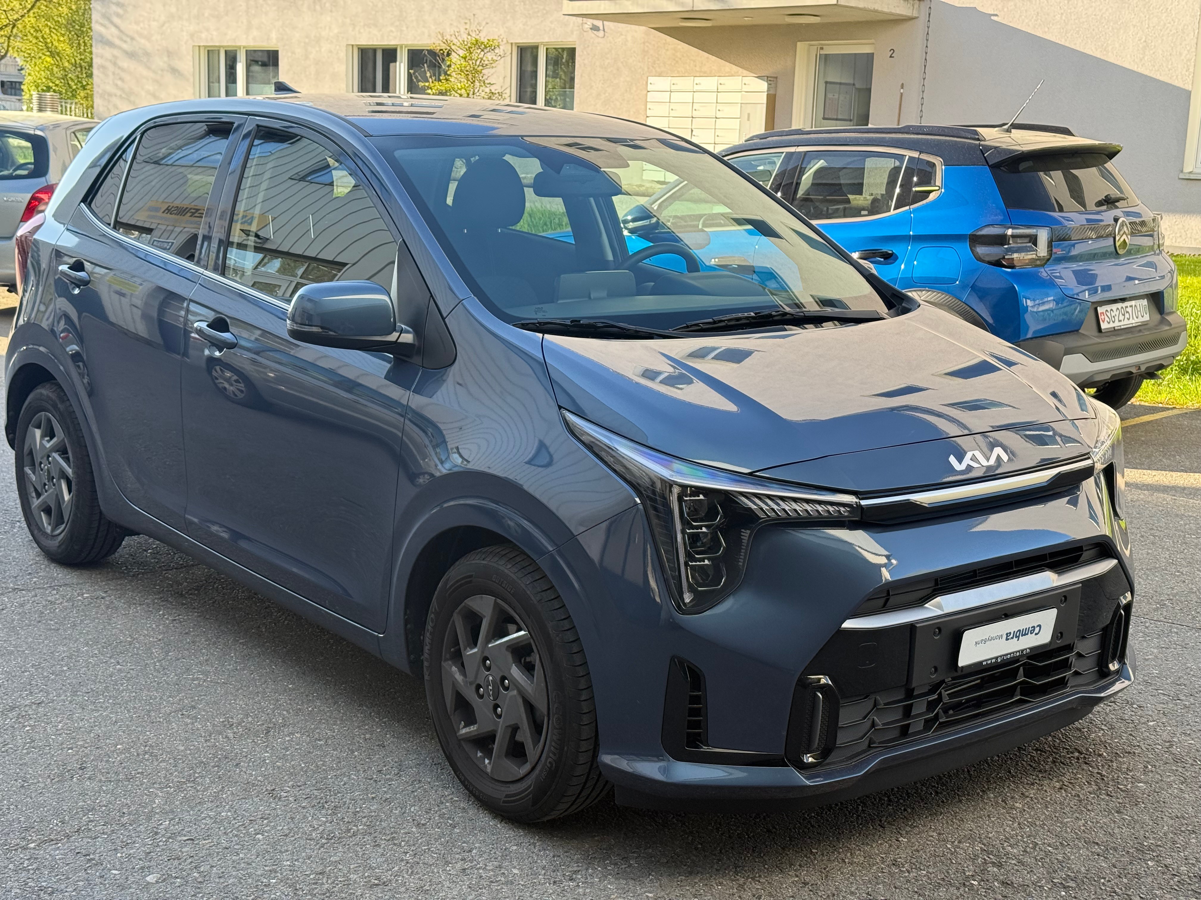 Car photo