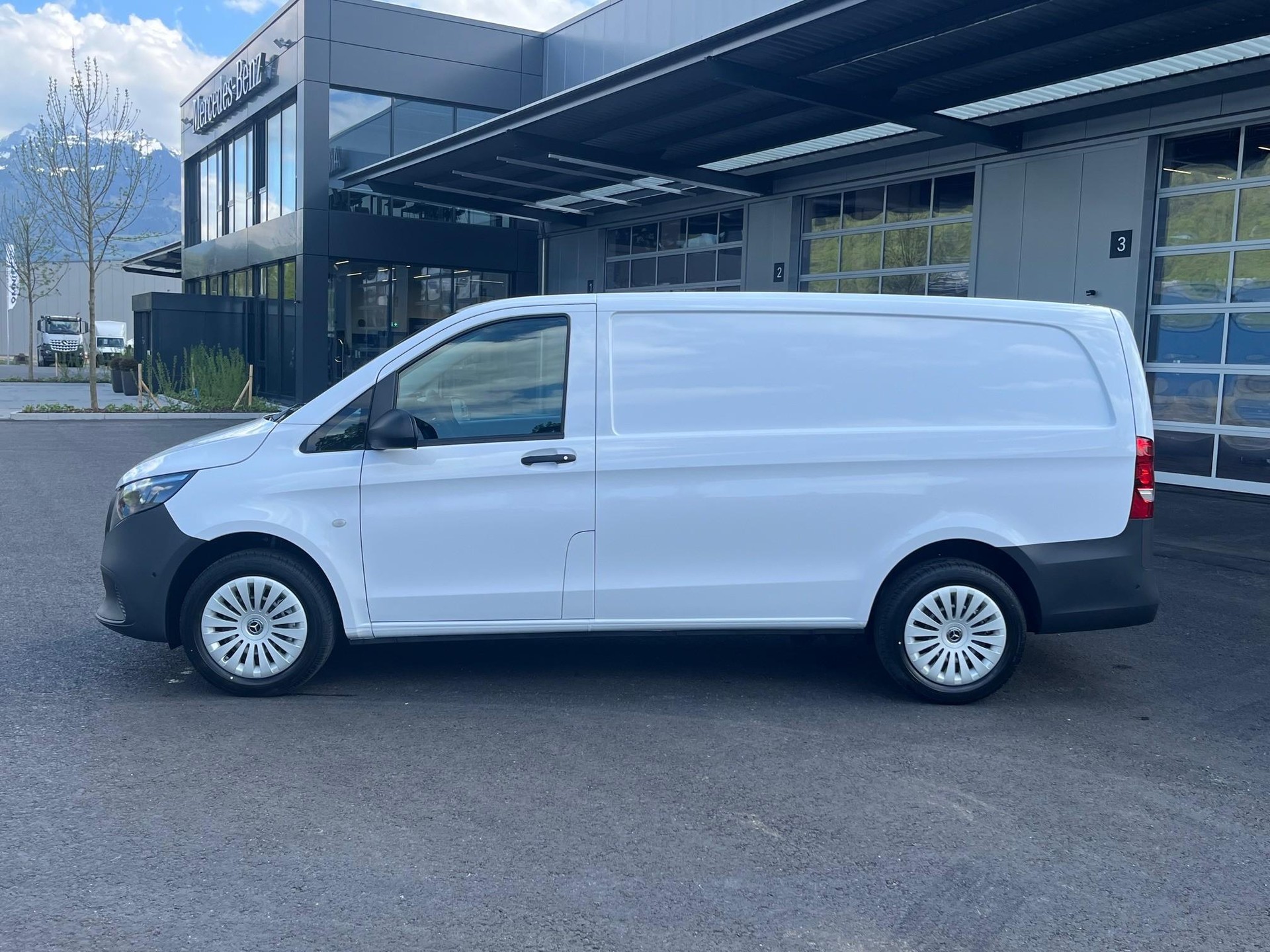 MERCEDES-BENZ Vito 114 Kaw. L 2.0 CDI Pro Worker 4Matic-image-3