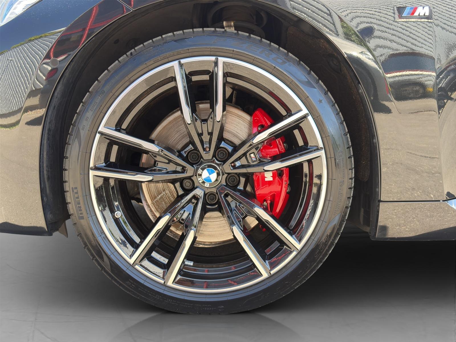 BMW M240i xDrive Coupé-image-8