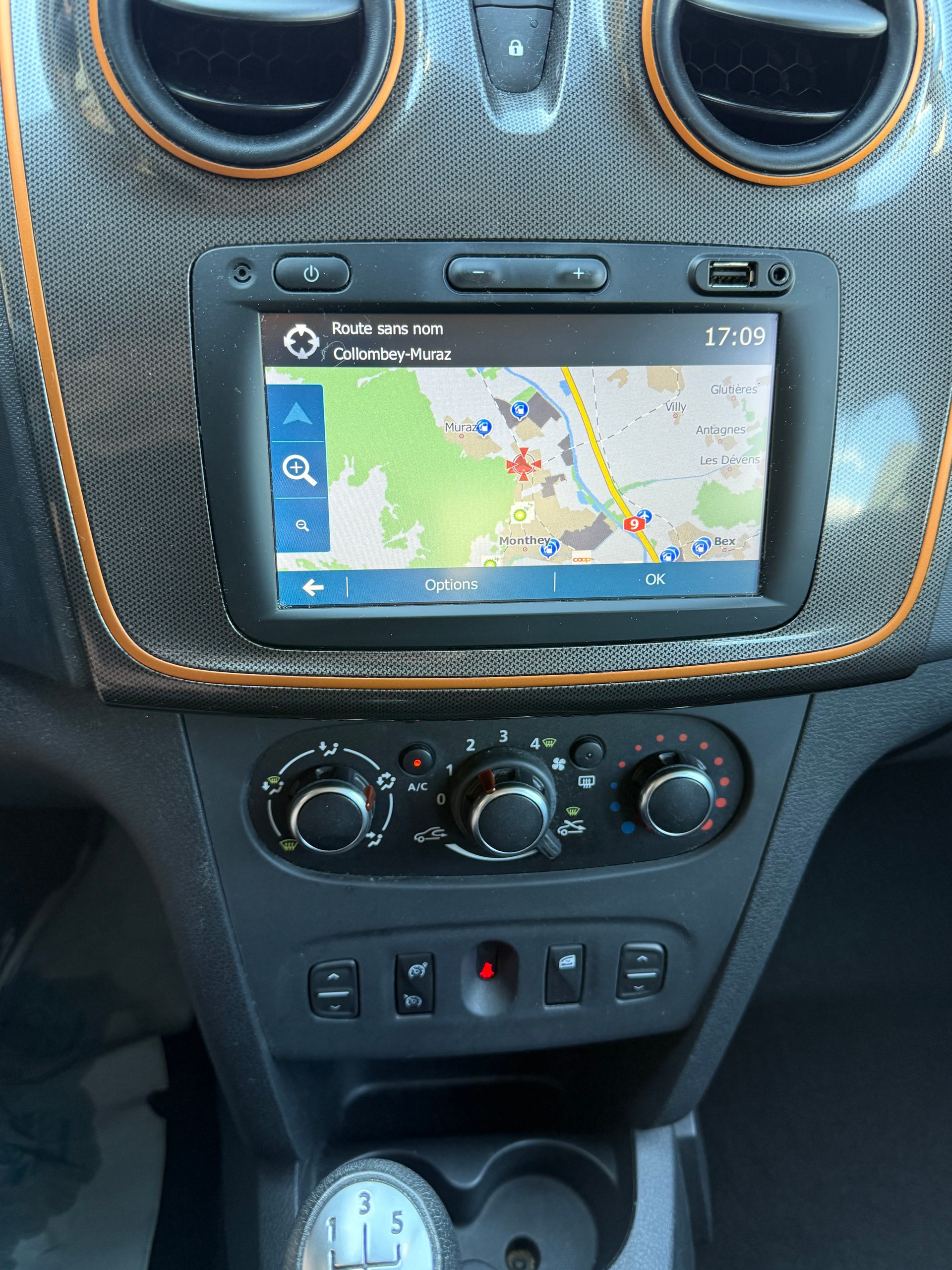 DACIA Sandero Tce 90 Stepway-image-6