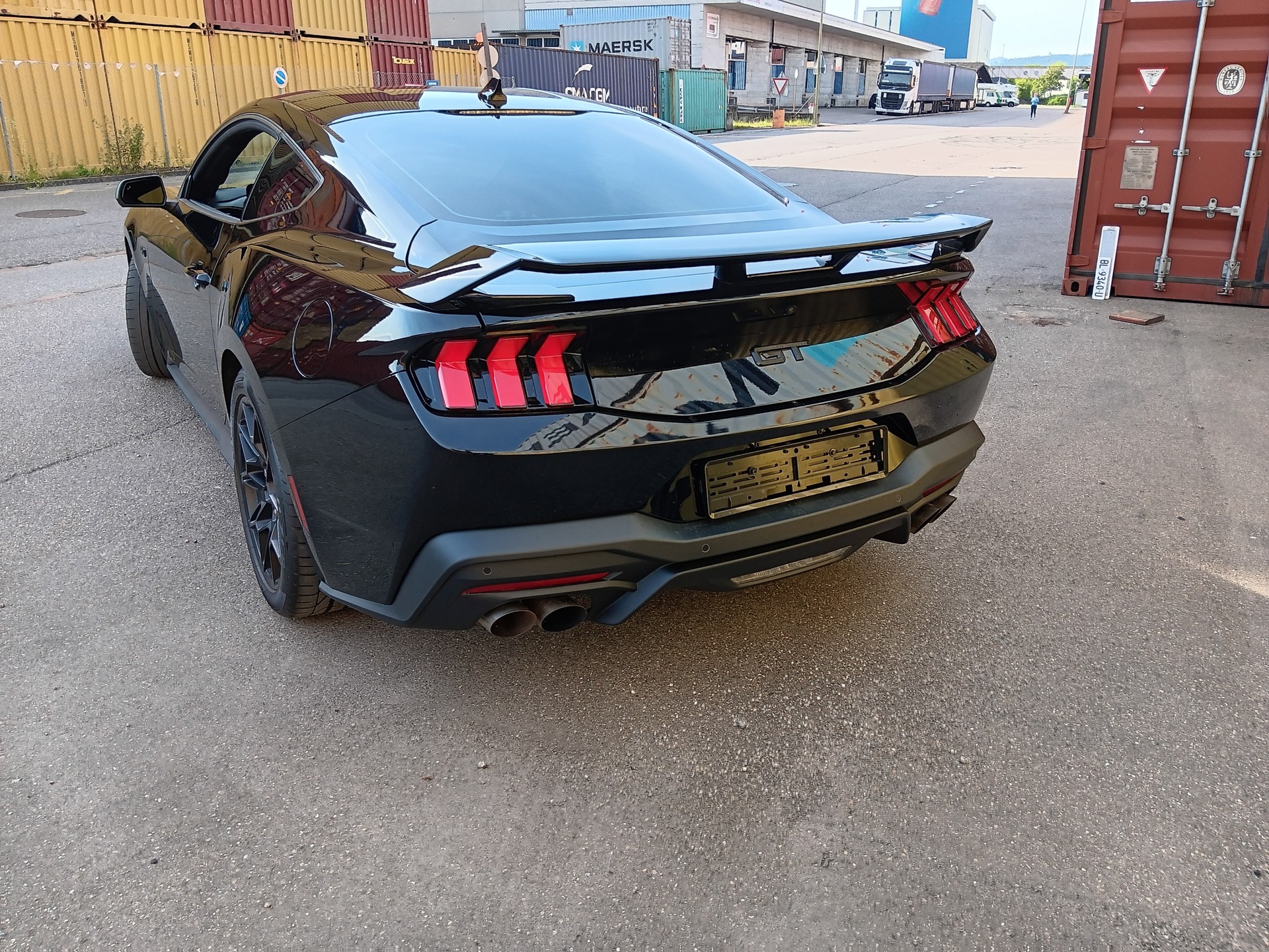 FORD Mustang GT Premium /Performance / Recaro and fully loaded Verkauf durch den Importeur Sutter US Cars and More-image-1