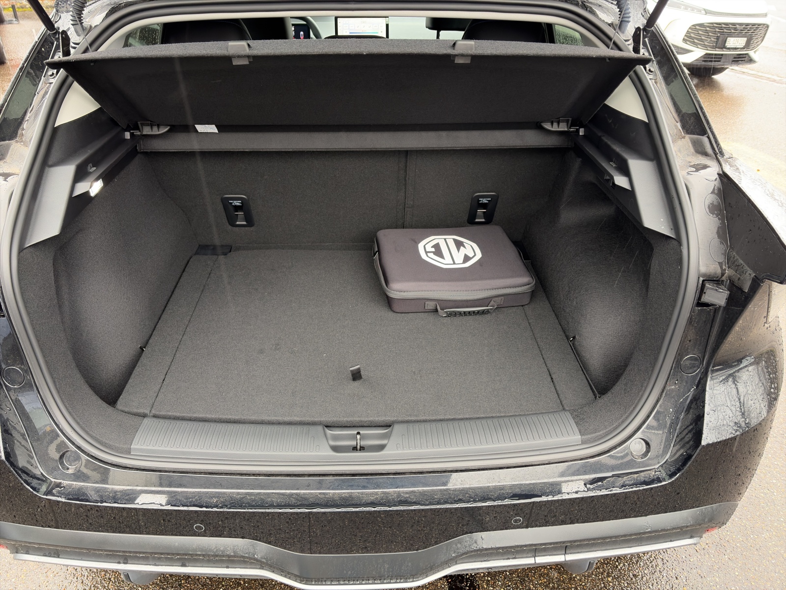 MG 4 64kWh Luxury-image-6